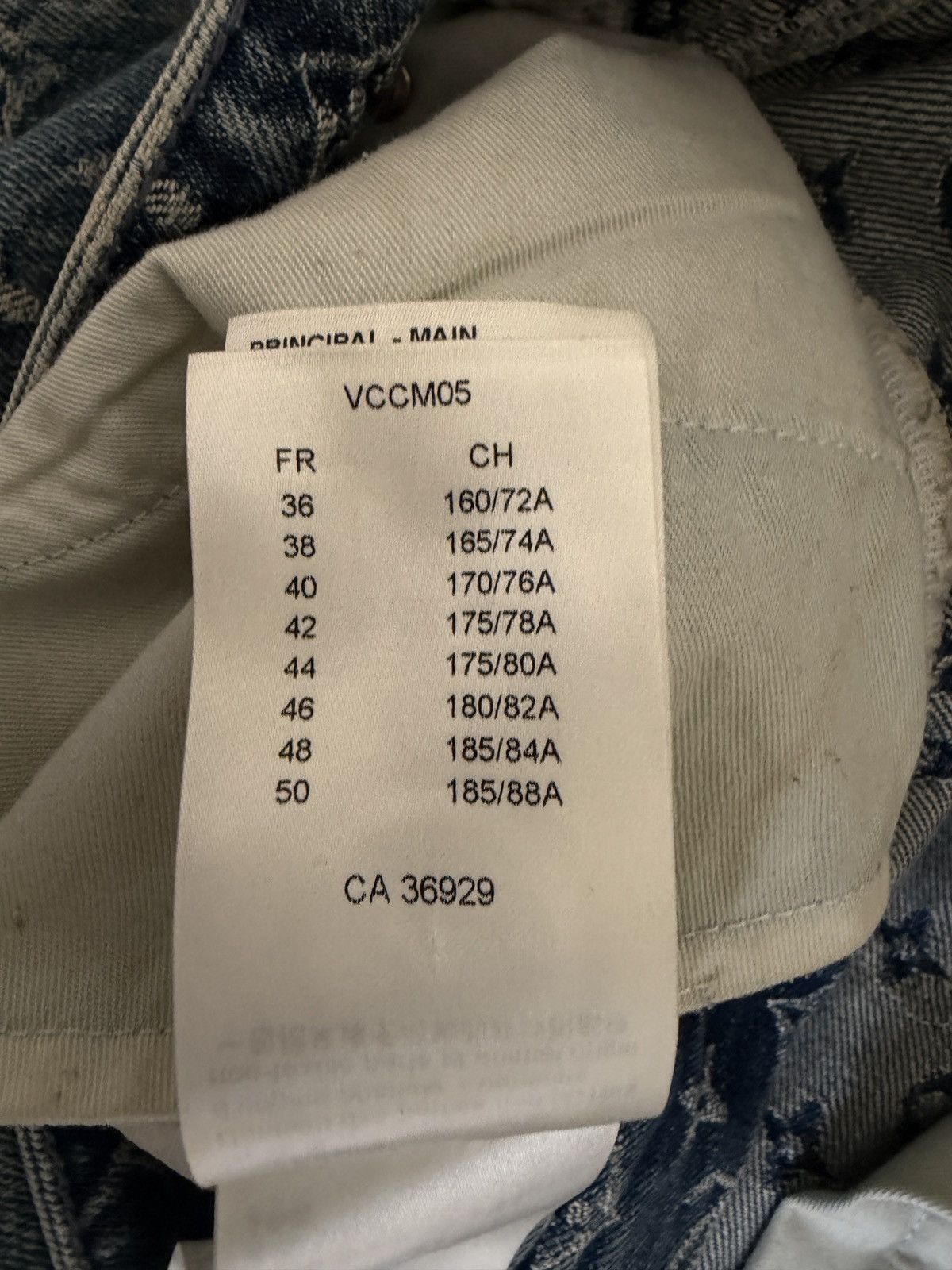 Louis Vuitton × Nigo LV x Nigo Monogram Crazy Denim Jeans Size US 33 - 20 Thumbnail