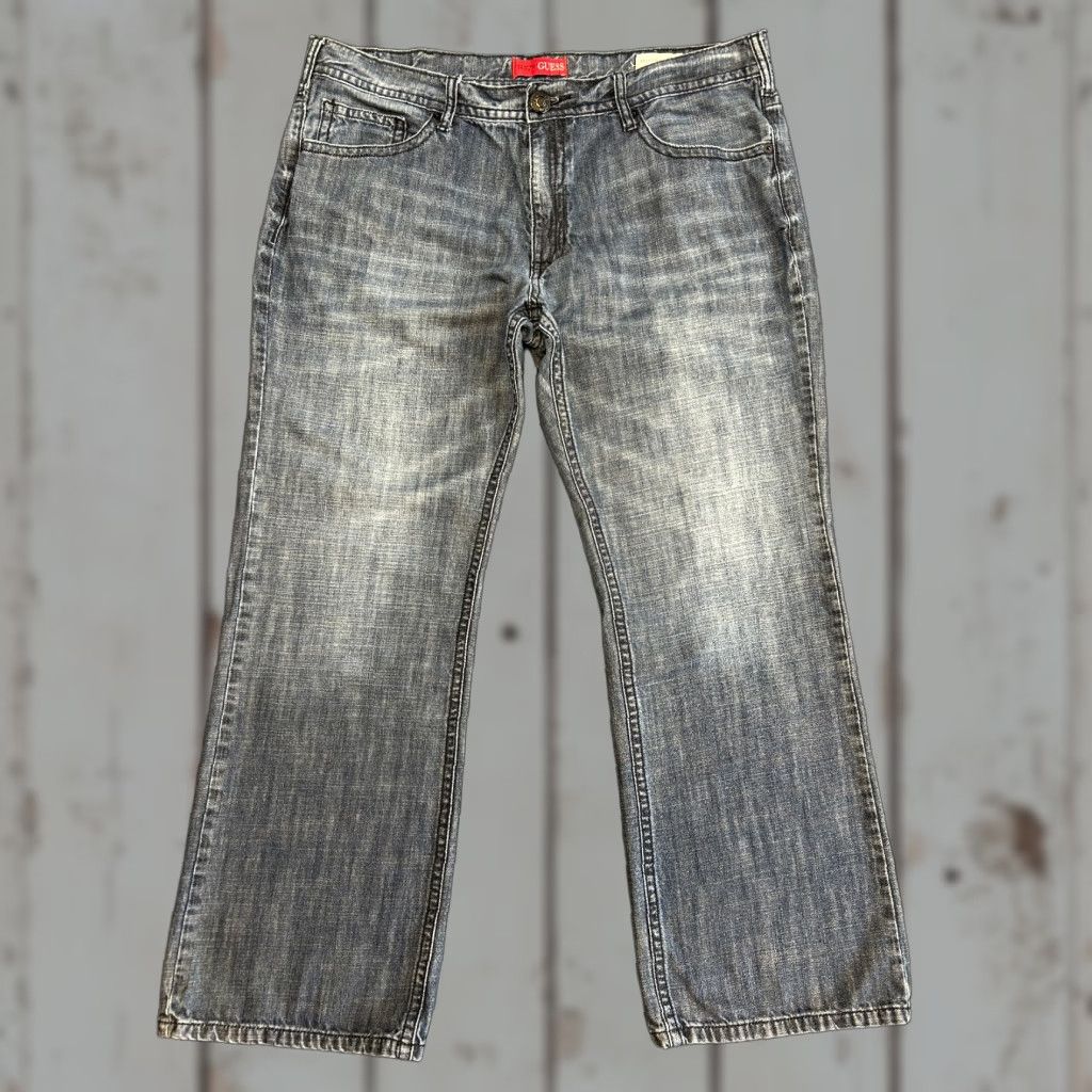 Guess VINTAGE GUESS Jeans Relaxed Straight Rowland Fit 40 x 32 Blue Denim 5-Pocket Distressed Baggy Hip Hop 90s Mens Jeans Size US 40 / EU 56 - 1 Thumbnail