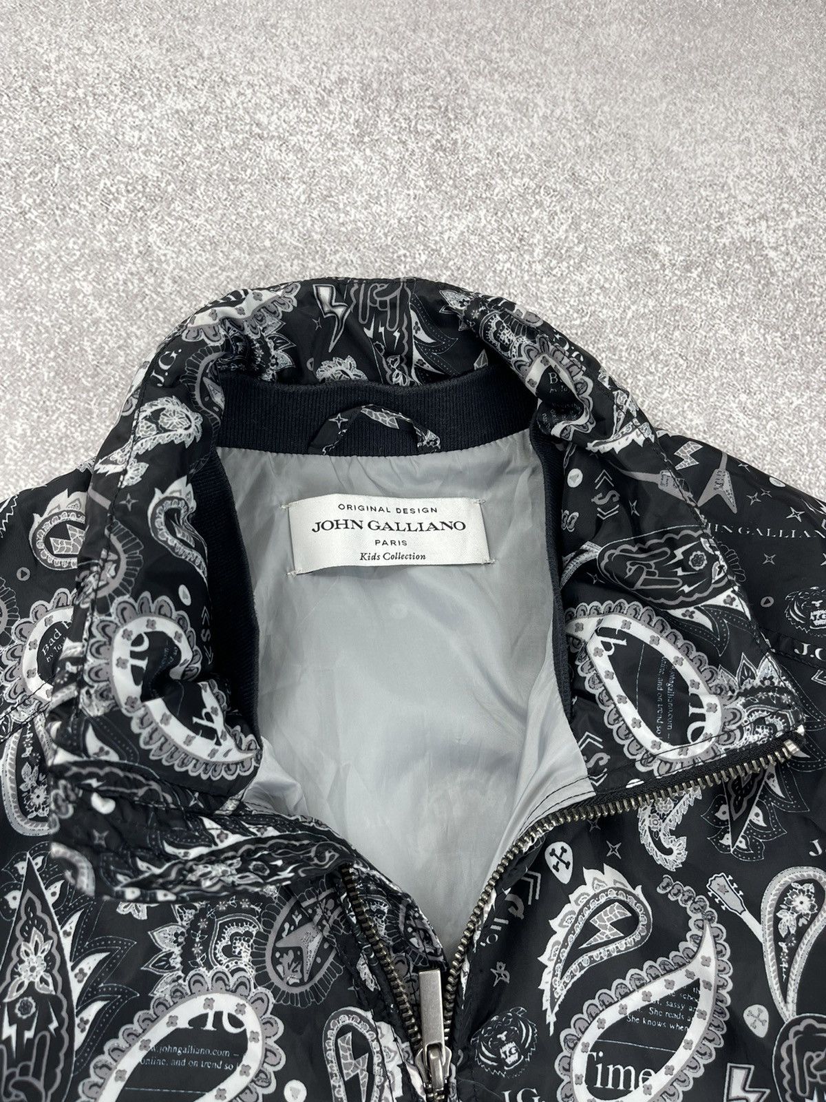 John Galliano John Galliano Kids Collection Paisley Nylon Jacket Size 16 Size US XS / EU 42 / 0 - 7 Thumbnail