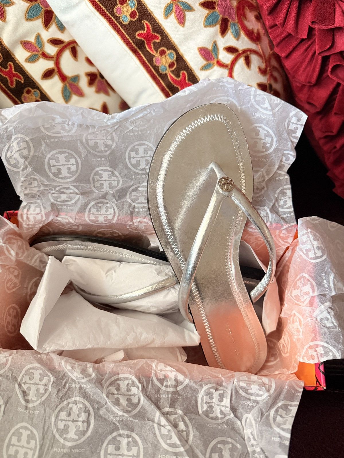 Tory Burch TORY BURCH Chelsea Leather Flip Flop Thong Sandal Size 8 NWT Size US 8 / IT 38 - 3 Thumbnail