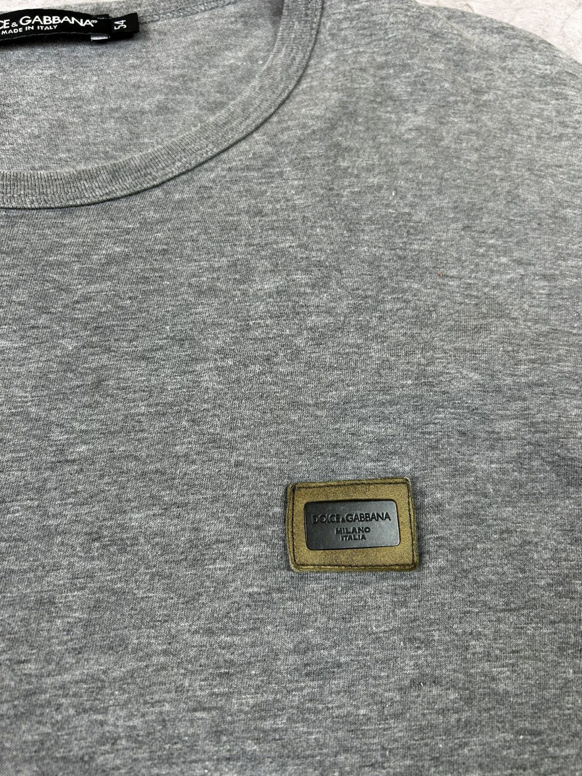 Dolce & Gabbana Vintage Dolce Gabbana Metal Logo T Shirt Size US L / EU 52-54 / 3 - 5 Thumbnail