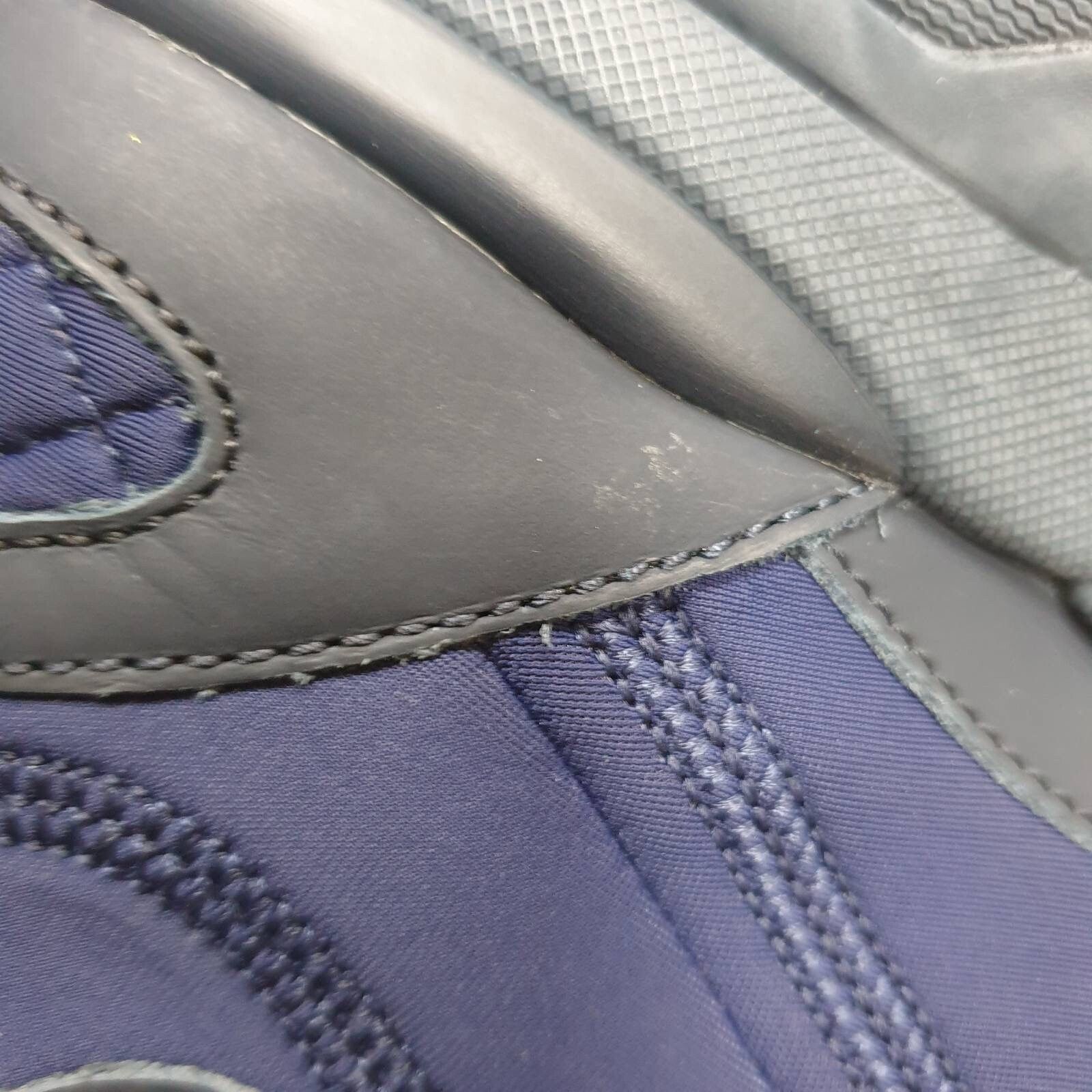 Chanel Chanel Interlocking Navy CC Logo Neoprene Sneakers Sz.38.5 Size US 7.5 / IT 37.5 - 8 Thumbnail