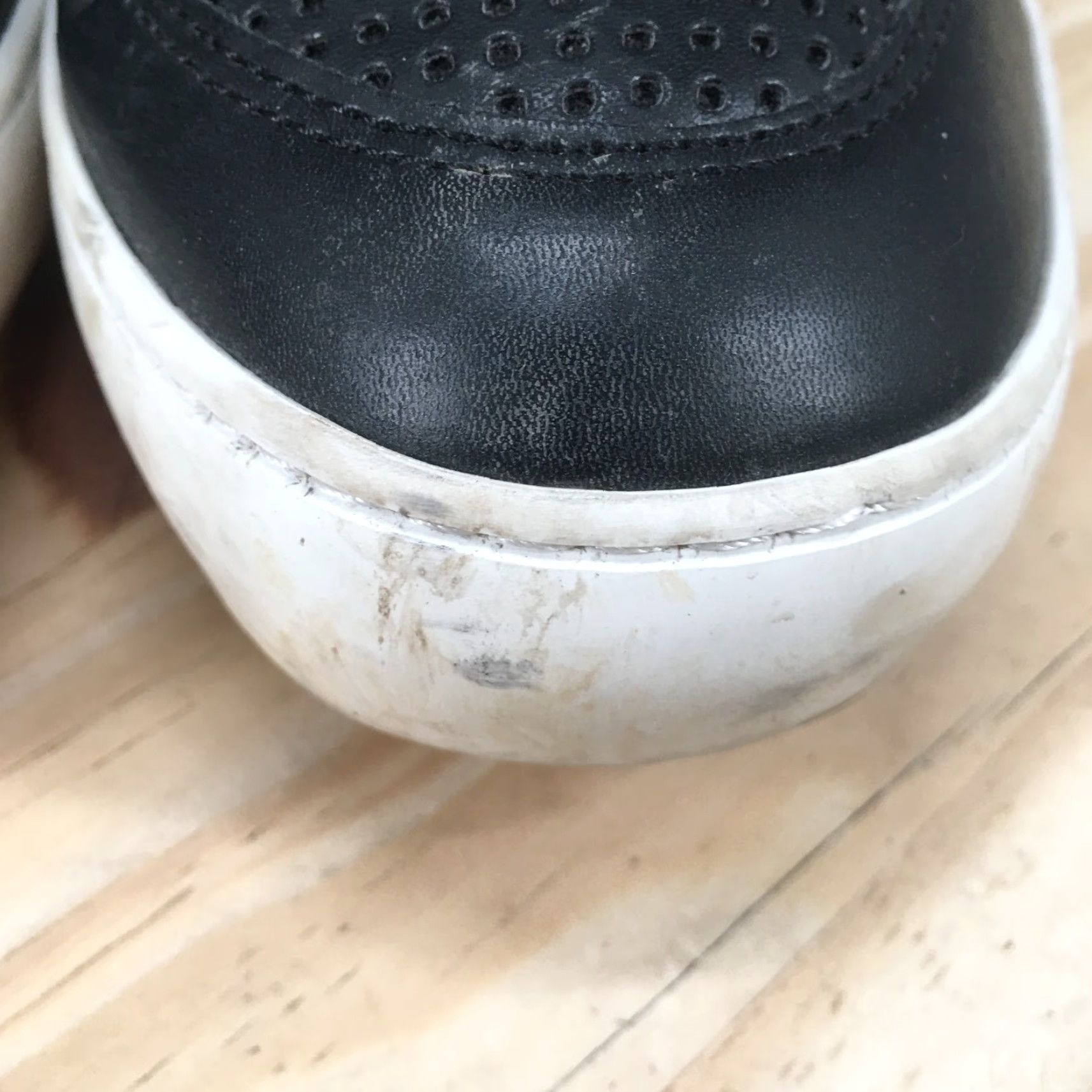 Banana Republic Banana Republic Shoes Mens 10 Perforated Low Top Lace Up Sneaker Black Size US M / EU 48-50 / 2 - 3 Thumbnail
