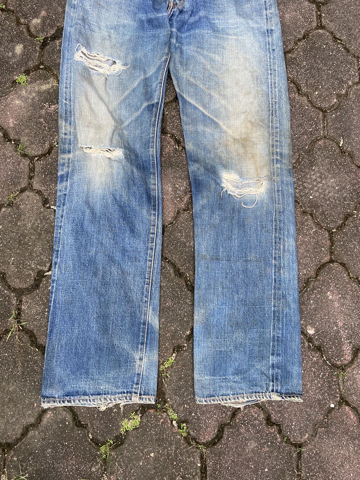 Vintage Vintage Dude Ranch jeans distressed denim selvedge Size US 31 - 3 Thumbnail