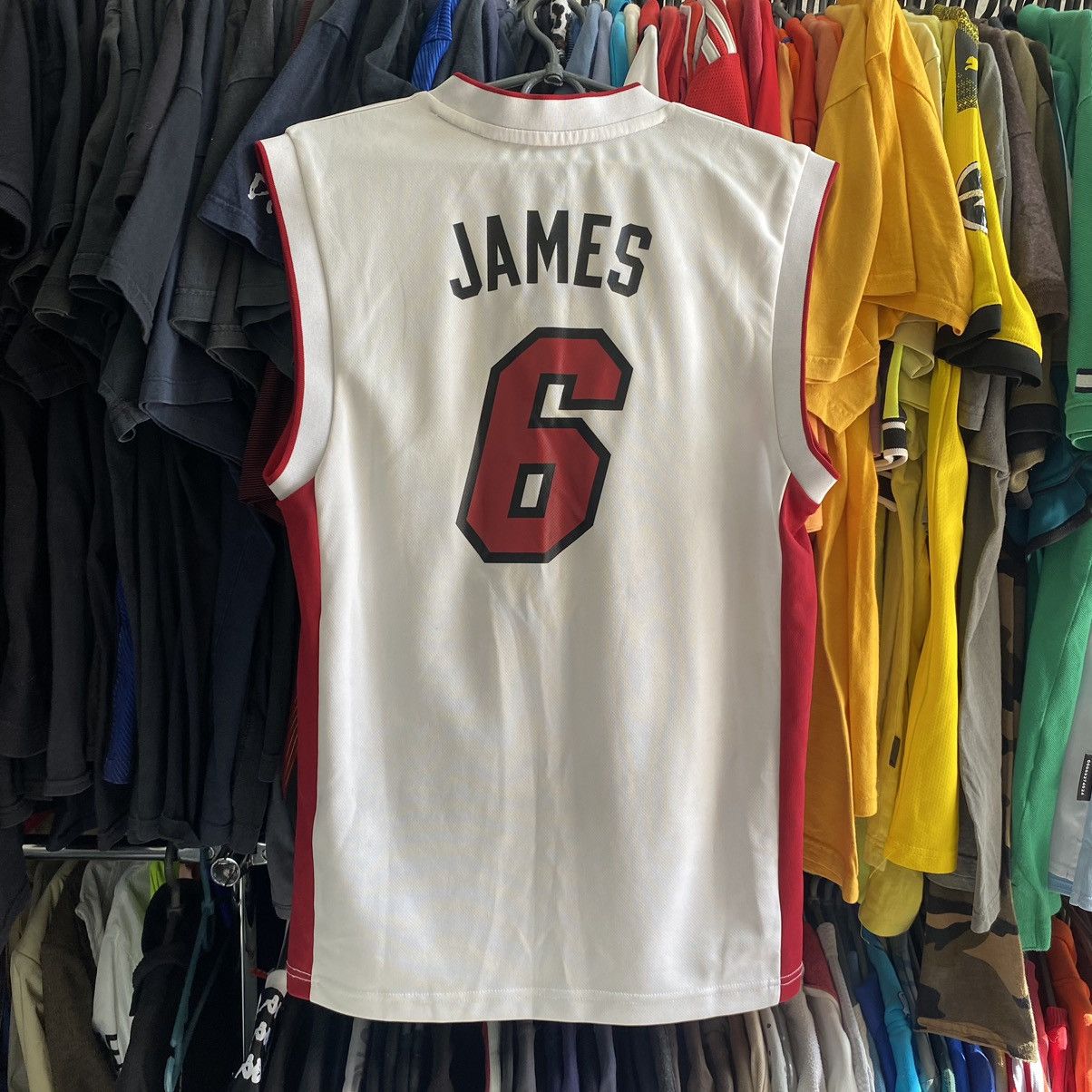 NBA Vintage Adidas NBA Lebron James 6 basketball player Size US XS / EU 42 / 0 - 2 Thumbnail