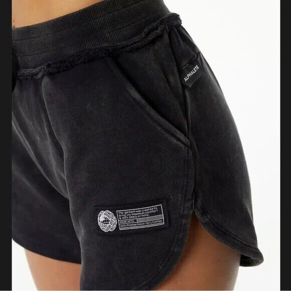 Alphalete Athletics NWT Alphalete Women's Terry Relaxed Shorts - Onyx - Size M Size 31" - 4 Thumbnail
