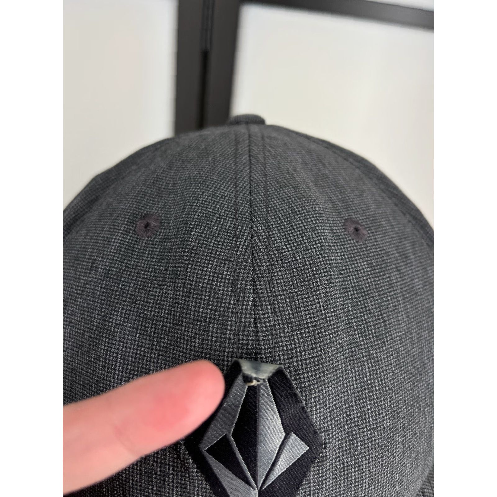 Volcom Volcom Hat Cap Fitted Adult Large Gray Stretch Polyester Blend Skater Beach Baseball Cap Mens L Gray Volcom Hat Cap Baseball Cap Skater Beach L Mens Size ONE SIZE - 3 Thumbnail