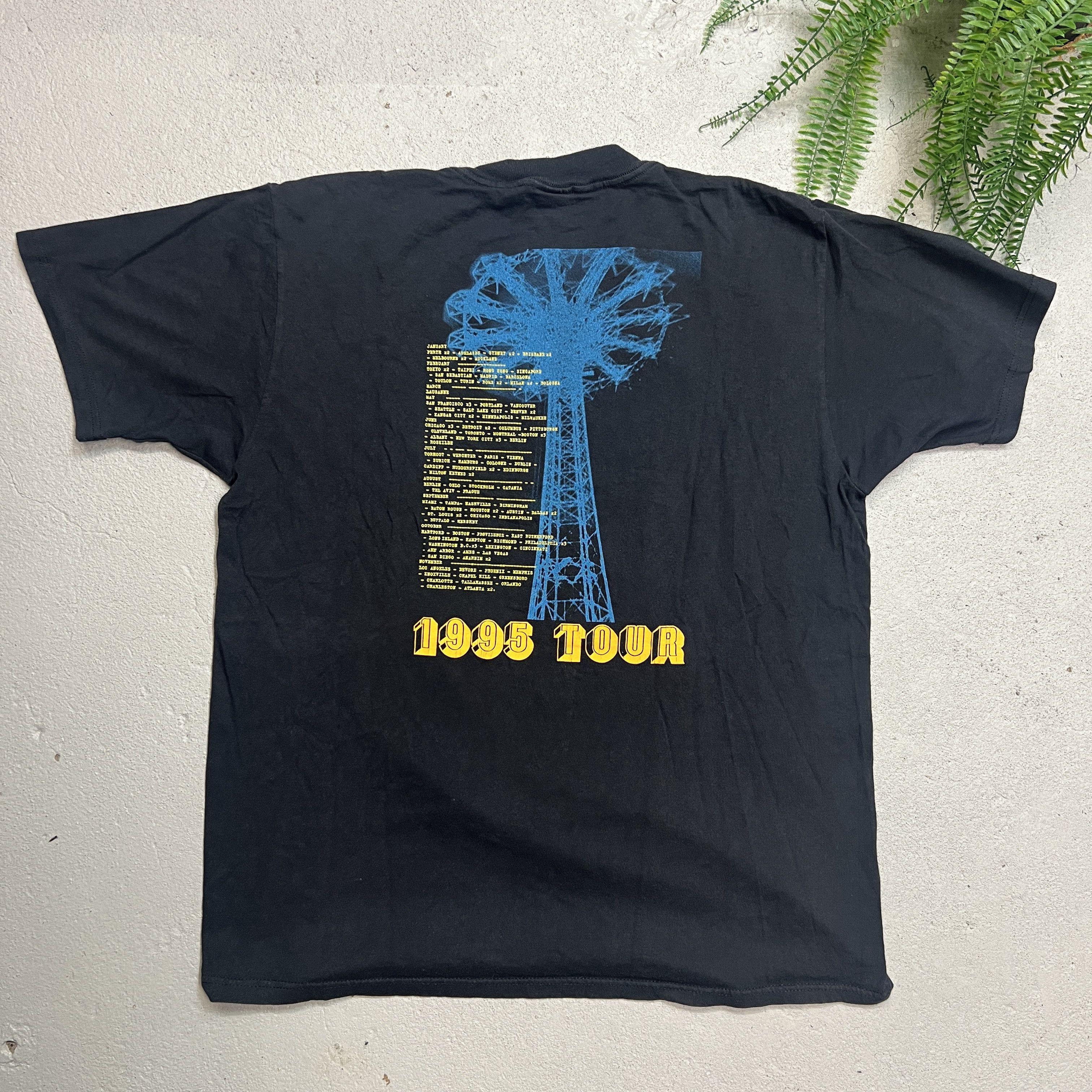 R.E.M. × Vintage 1995 R.E.M. Tour Band Rock Promo Tee Size US L / EU 52-54 / 3 - 4 Thumbnail