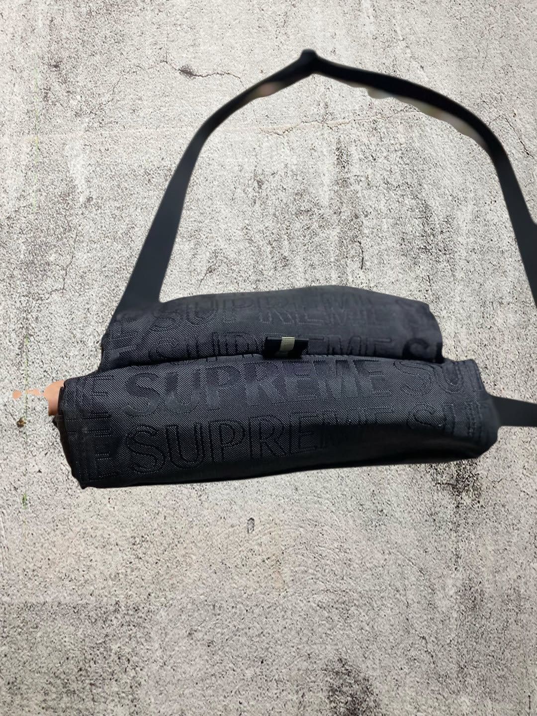 Supreme SS 2019 Supreme Shoulder Messenger Bag Black Size ONE SIZE - 3 Thumbnail