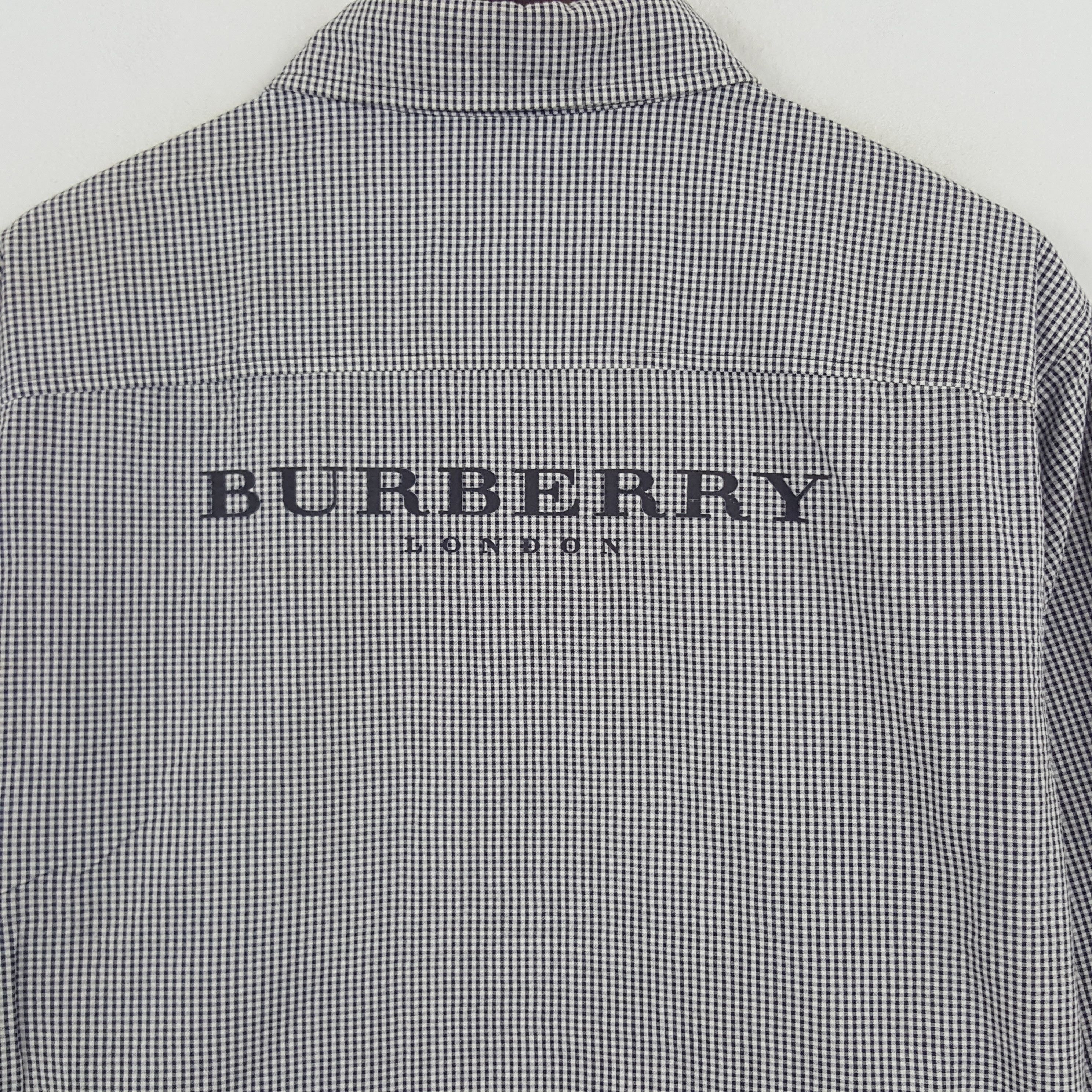 Burberry × Vintage Vintage Burberry London Custom Art Spell Out Jacket Size US L / EU 52-54 / 3 - 2 Thumbnail