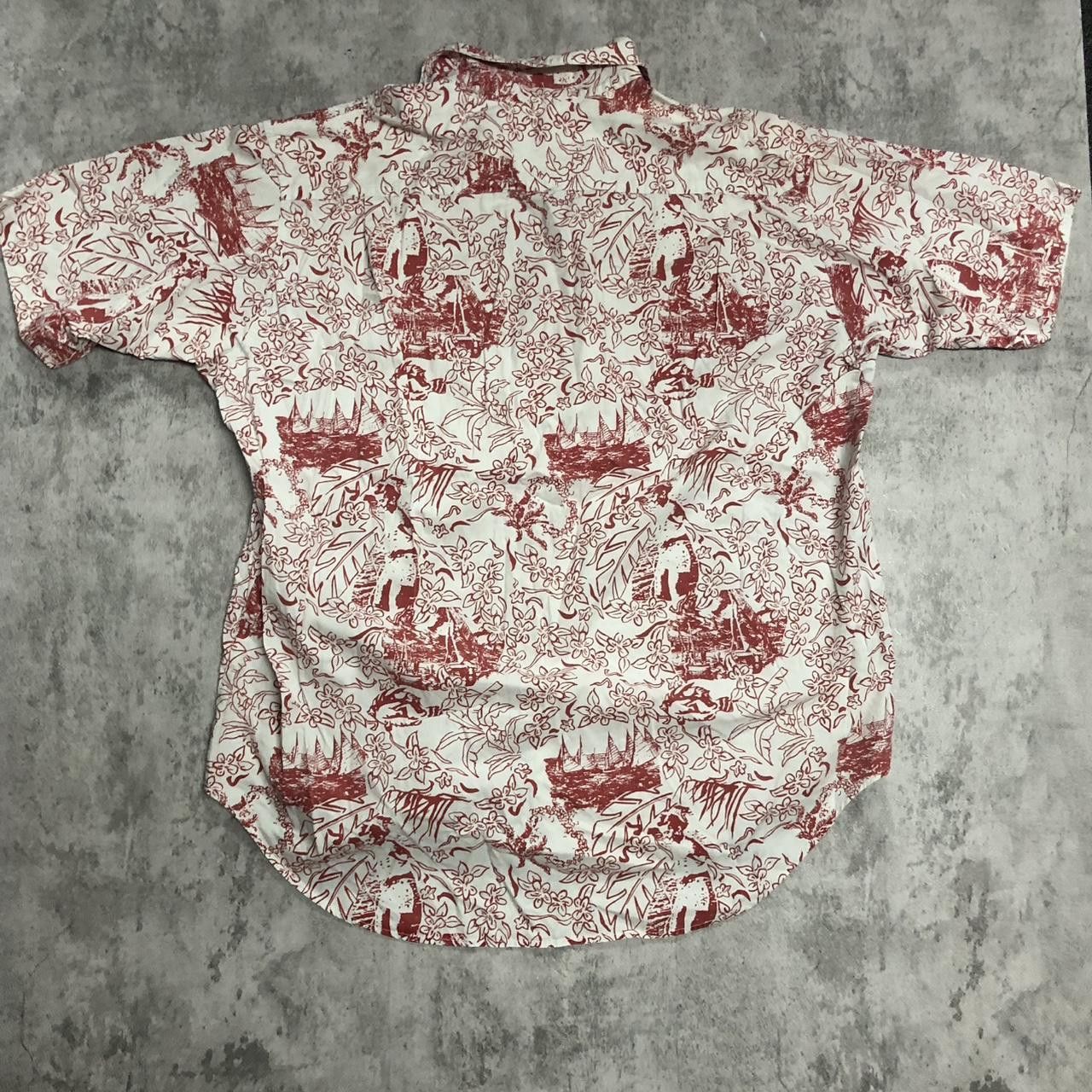 Other White and red floral button-up shirt #floralshirt Size US M / EU 48-50 / 2 - 4 Thumbnail