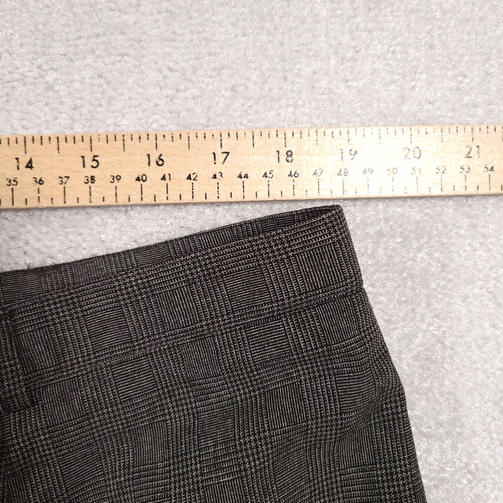 Vintage White Stag Pants Women's 18 Gray Plaid Wide-Leg High Rise Dress Pants Size 40" / US 18 - 5 Thumbnail