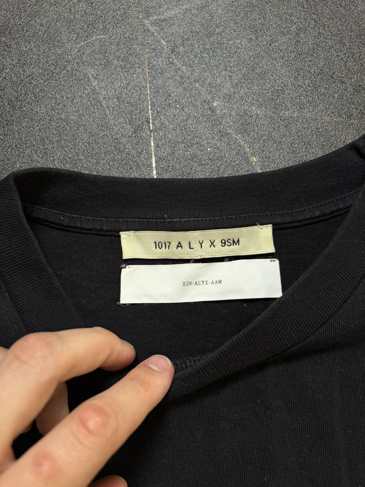1017 ALYX 9SM 1017 Alyx 9SM black tee Japan Style Archive Vintage Retro Size US XL / EU 56 / 4 - 8 Thumbnail