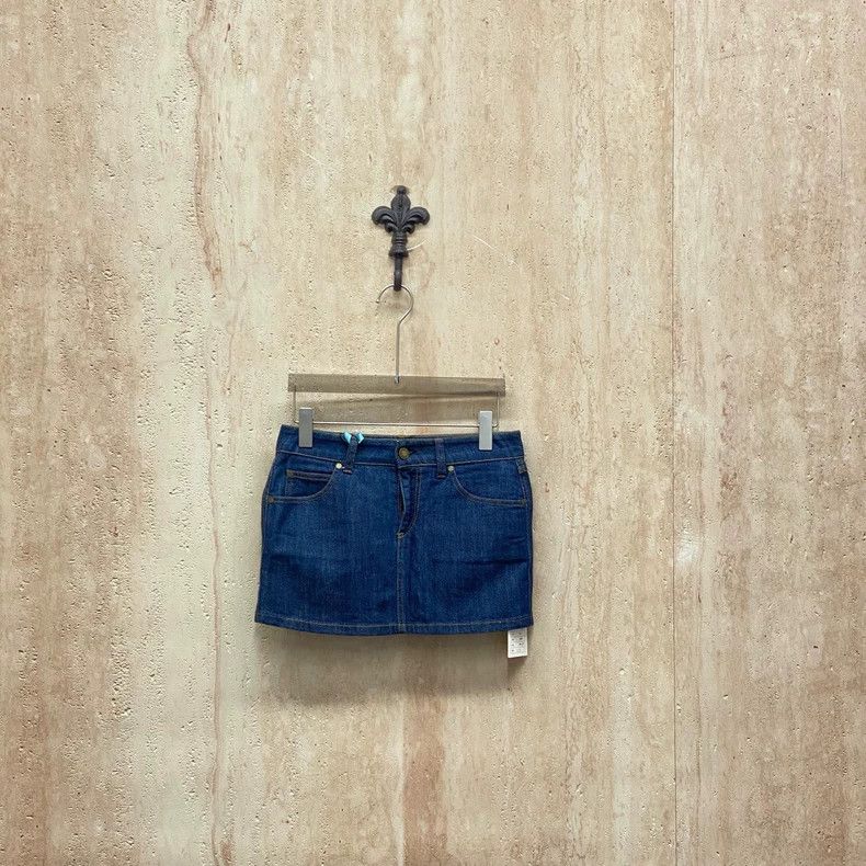 Gucci Blue denim shorts 2505-Nextarrow