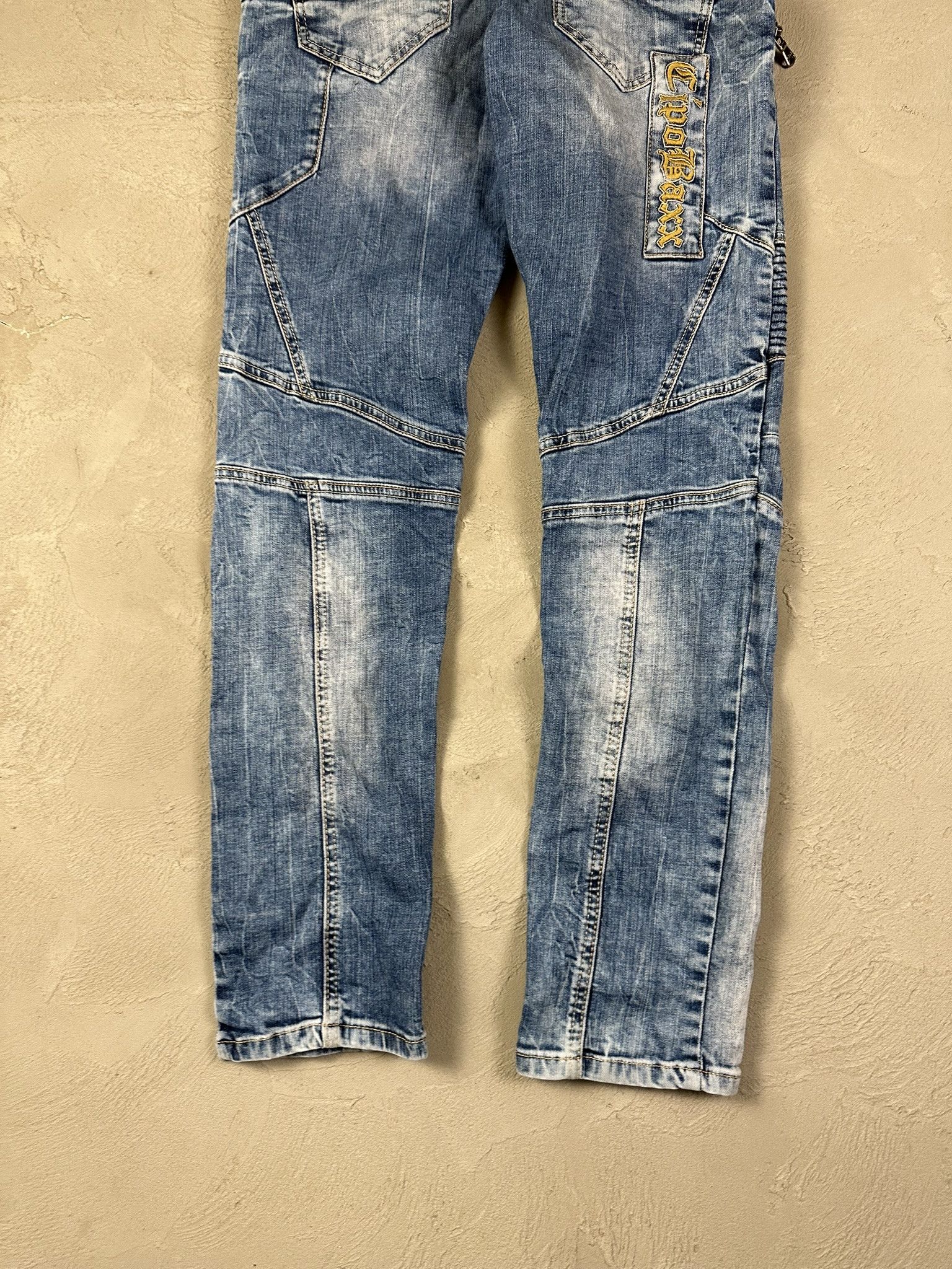Japanese Brand Crazy Y2k Cipo & Baxx Cross Cross Faded Skinny Biker Jeans Size US 30 / EU 46 - 7 Thumbnail