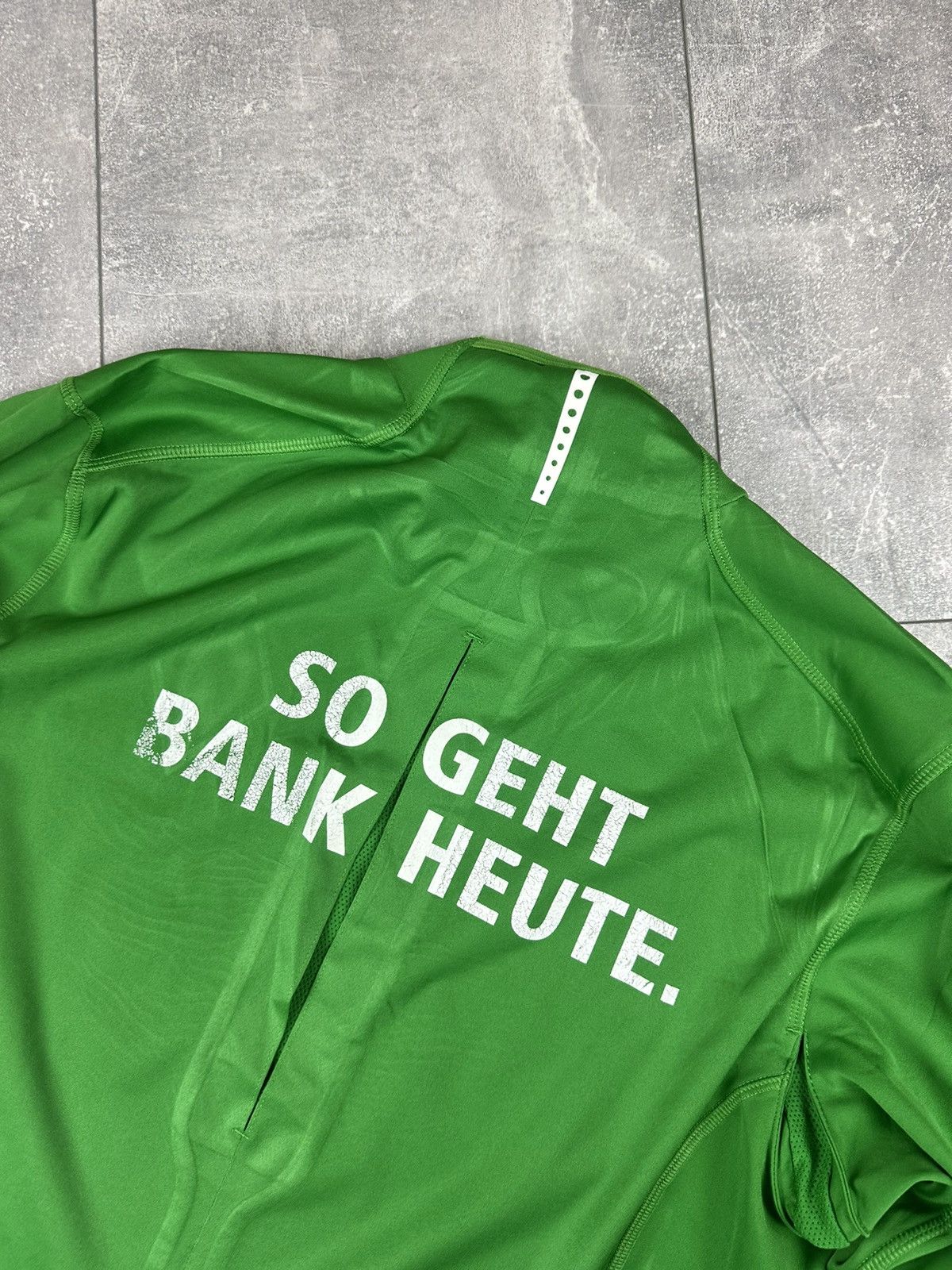 Nike Nike SV Werder Bremen 2009/10 Training Long Sleeve Jersey Size US M / EU 48-50 / 2 - 15 Thumbnail