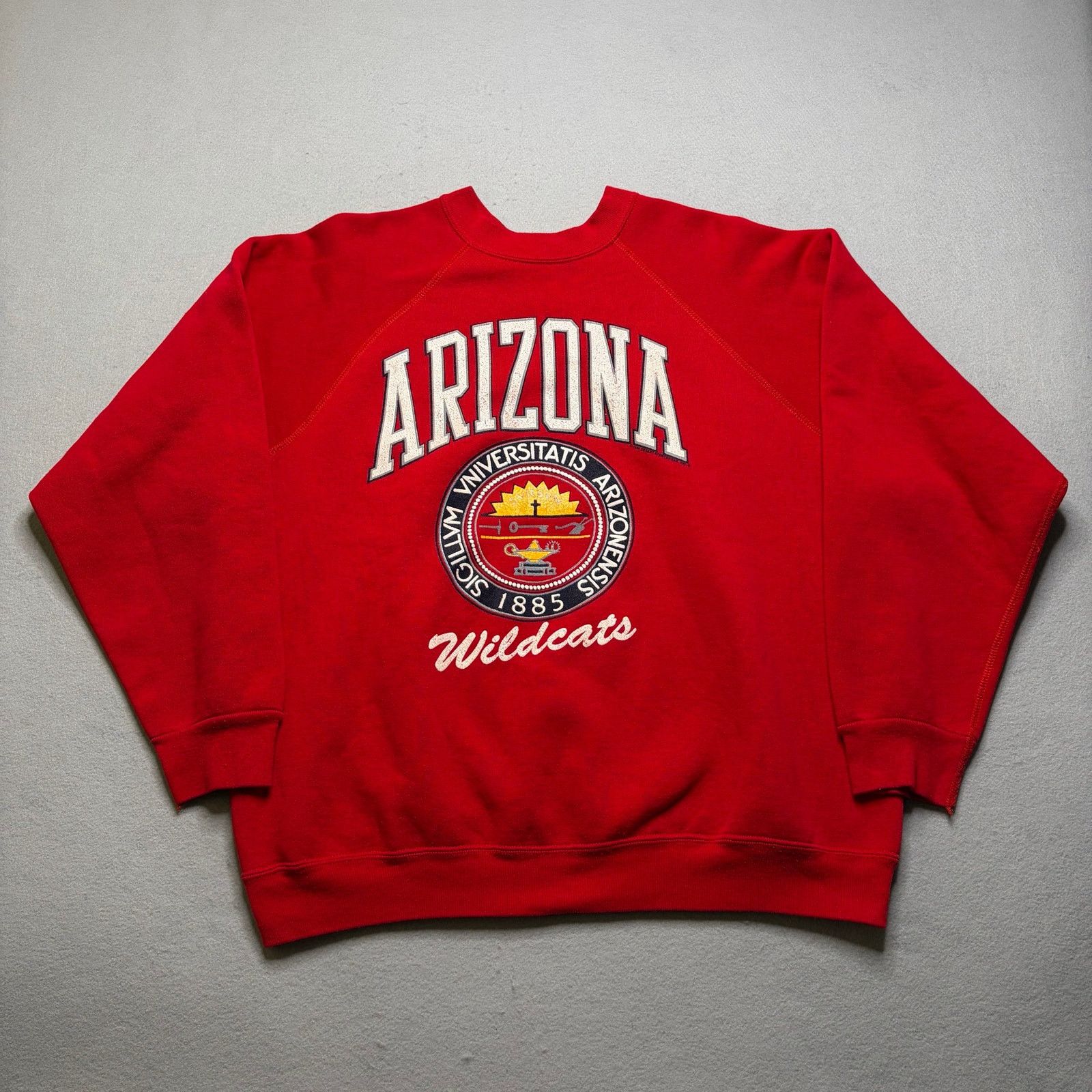 Vintage Vintage Arizona Wildcats Crewneck Sweatshirt XL Red USA Made Size US XL / EU 56 / 4 - 8 Thumbnail