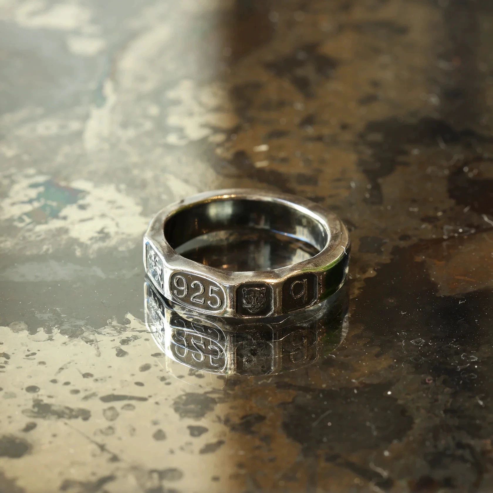 Chin Teo Chin Teo Ltd Ed Logo Distressed Ring US8+9+10 Size ONE SIZE - 3 Thumbnail