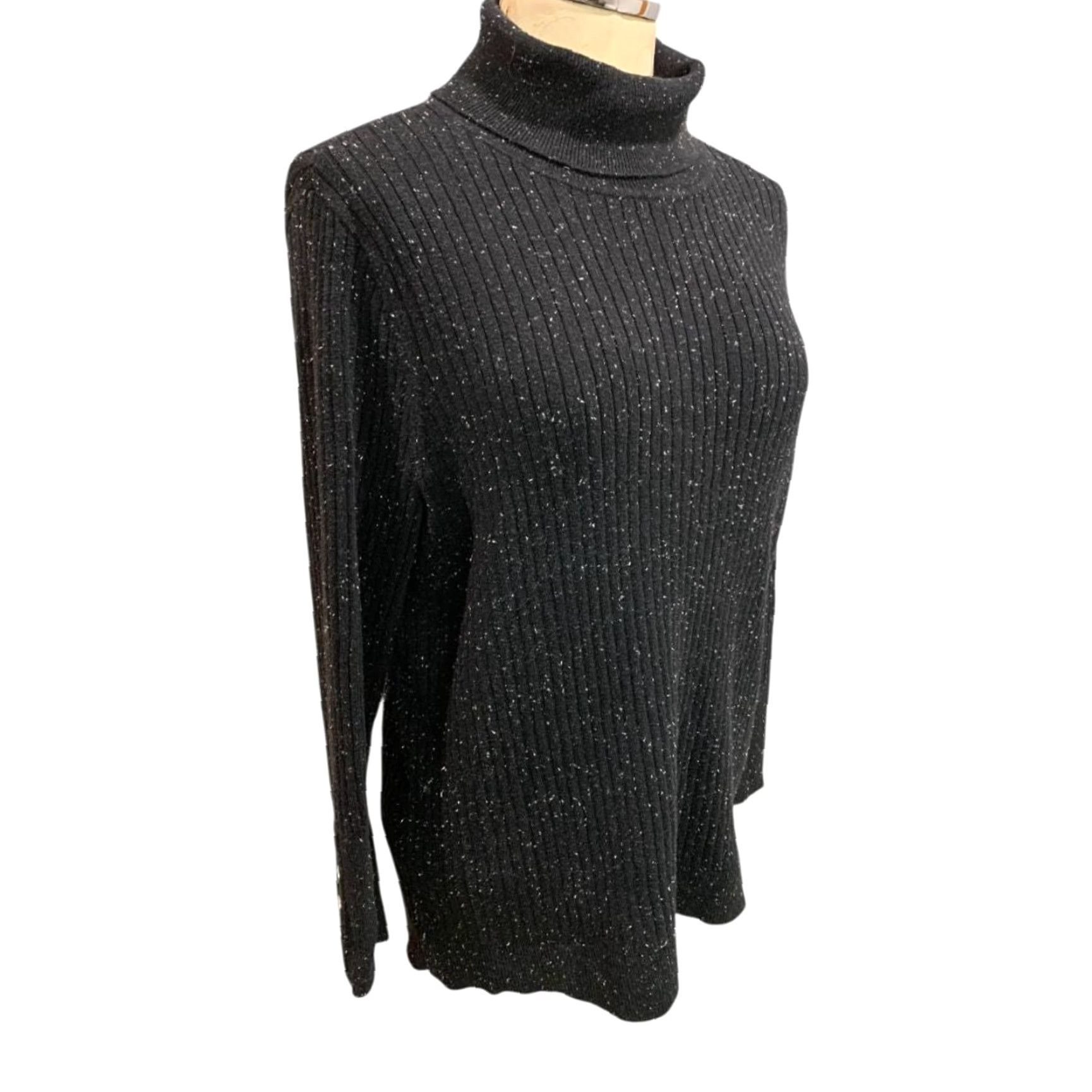 Talbots VINTAGE Talbots Woman Black Flecked Turtleneck Sweater Ribbed Knit Size 1X Pullover Women Size XL / US 12-14 / IT 48-50 - 2 Thumbnail