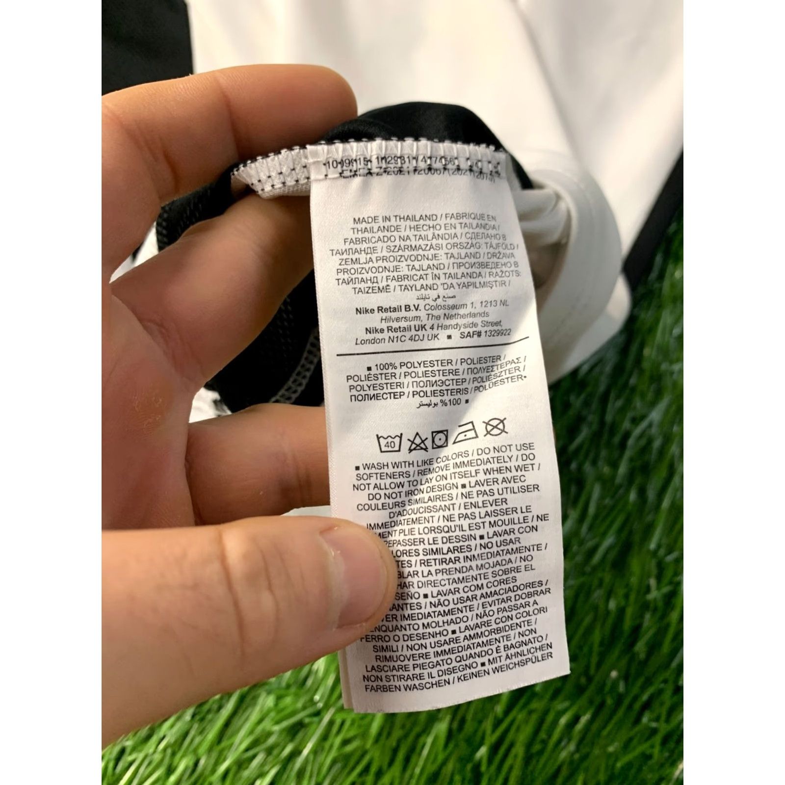 Nike Nike Academy Dri-Fit Original 2023 Men Football Shirt Jersey Tee Size L White and Black Short Sleeve Crew Neck T-Shirt Size US L / EU 52-54 / 3 - 6 Thumbnail