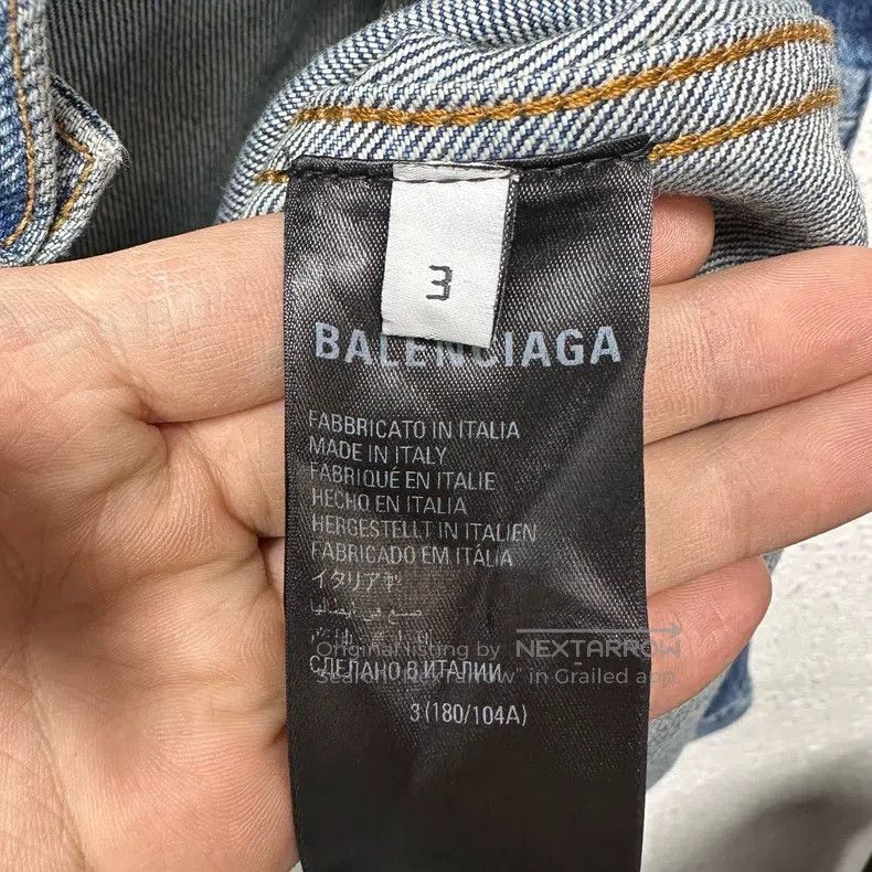 Balenciaga Balenciaga Destroyed Graffiti Print Denim Jacket Size US L / EU 52-54 / 3 - 4 Thumbnail