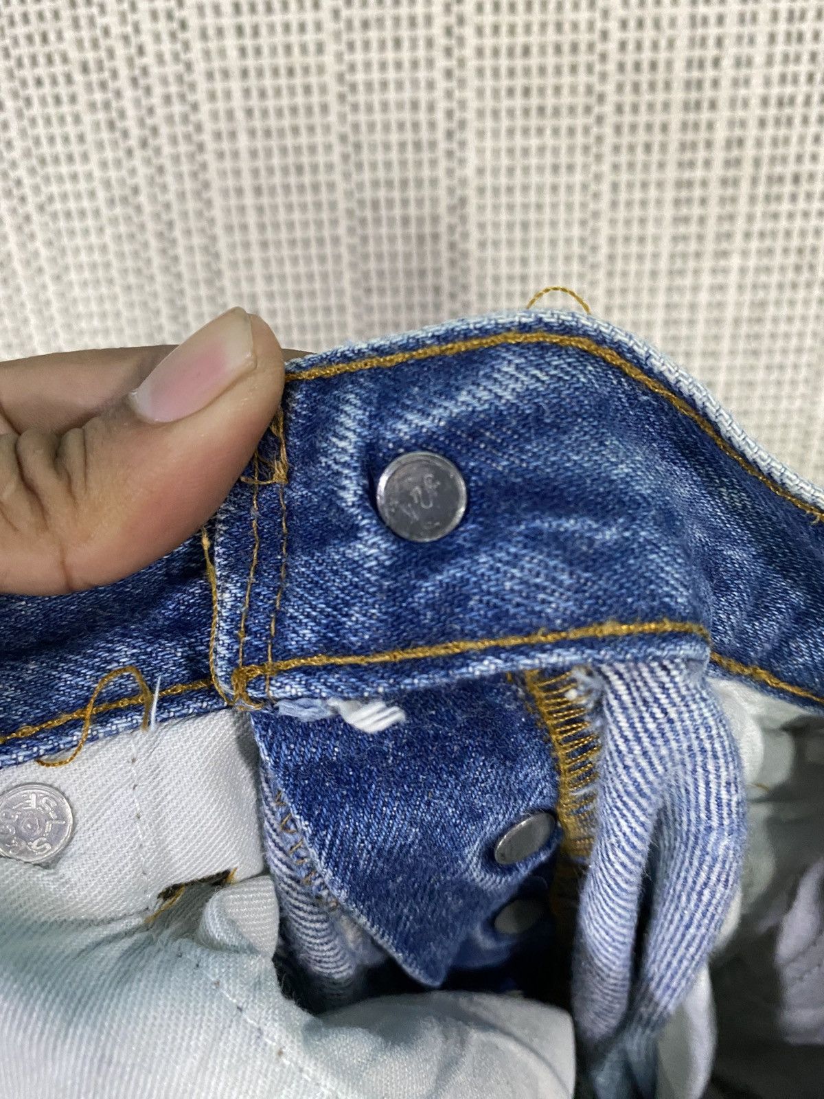 Levi's Vintage 70s 1501-0117 single R denim W35 distressed Size US 35 - 11 Thumbnail