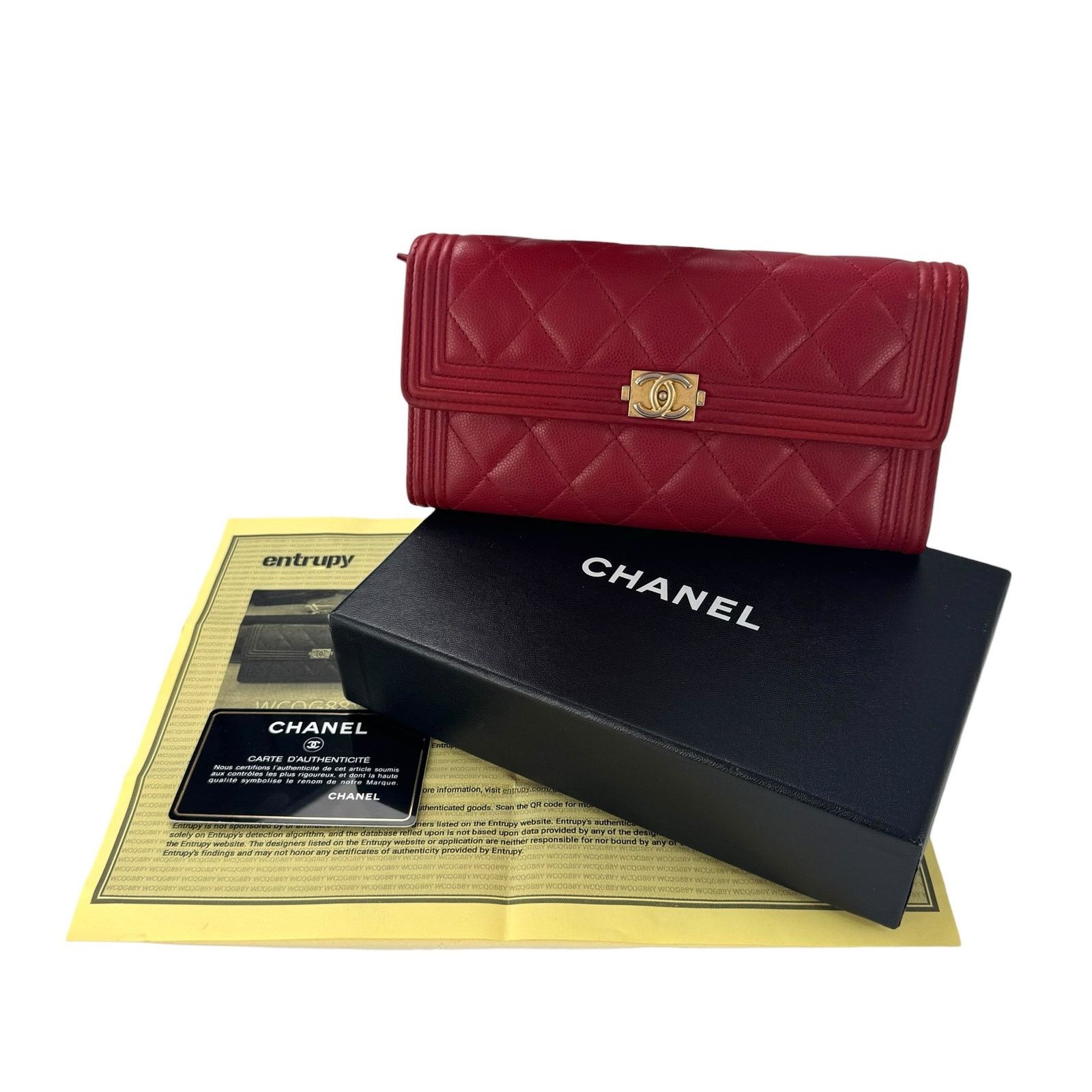 Chanel Chanel CC Boy Flap Red Matelassé Wallet Size ONE SIZE - 3 Thumbnail