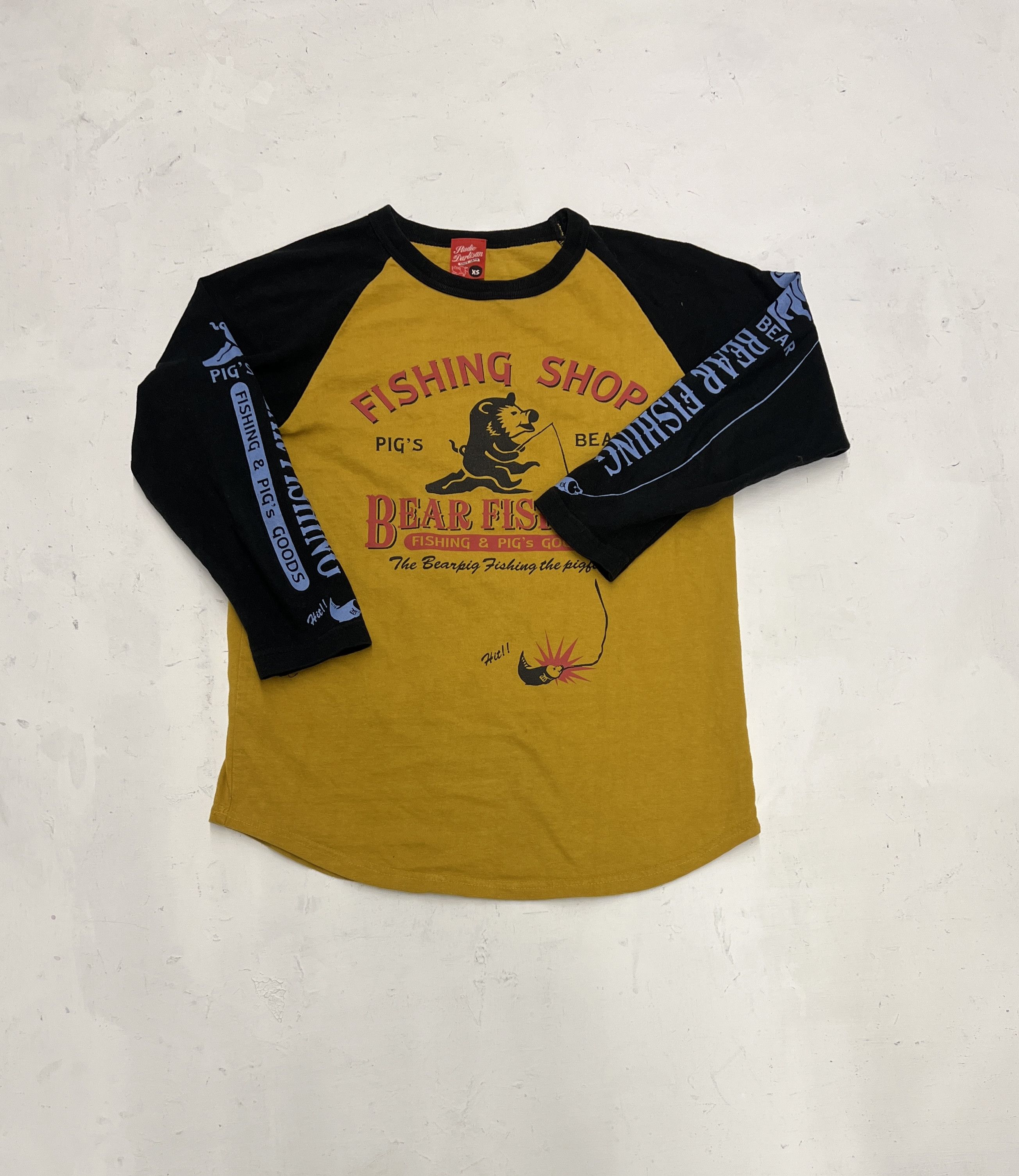Studio D'Artisan Studio D'Artisan Bear Fishing Raglan Graphic Tee Size XS / US 0-2 / IT 36-38 - 1 Thumbnail