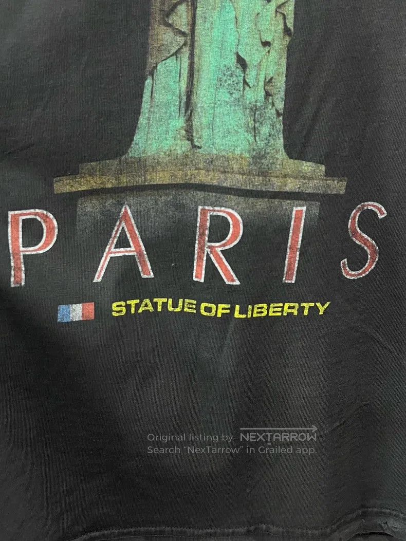 Balenciaga Balenciaga Statue of Liberty short sleeve Size US L / EU 52-54 / 3 - 7 Thumbnail
