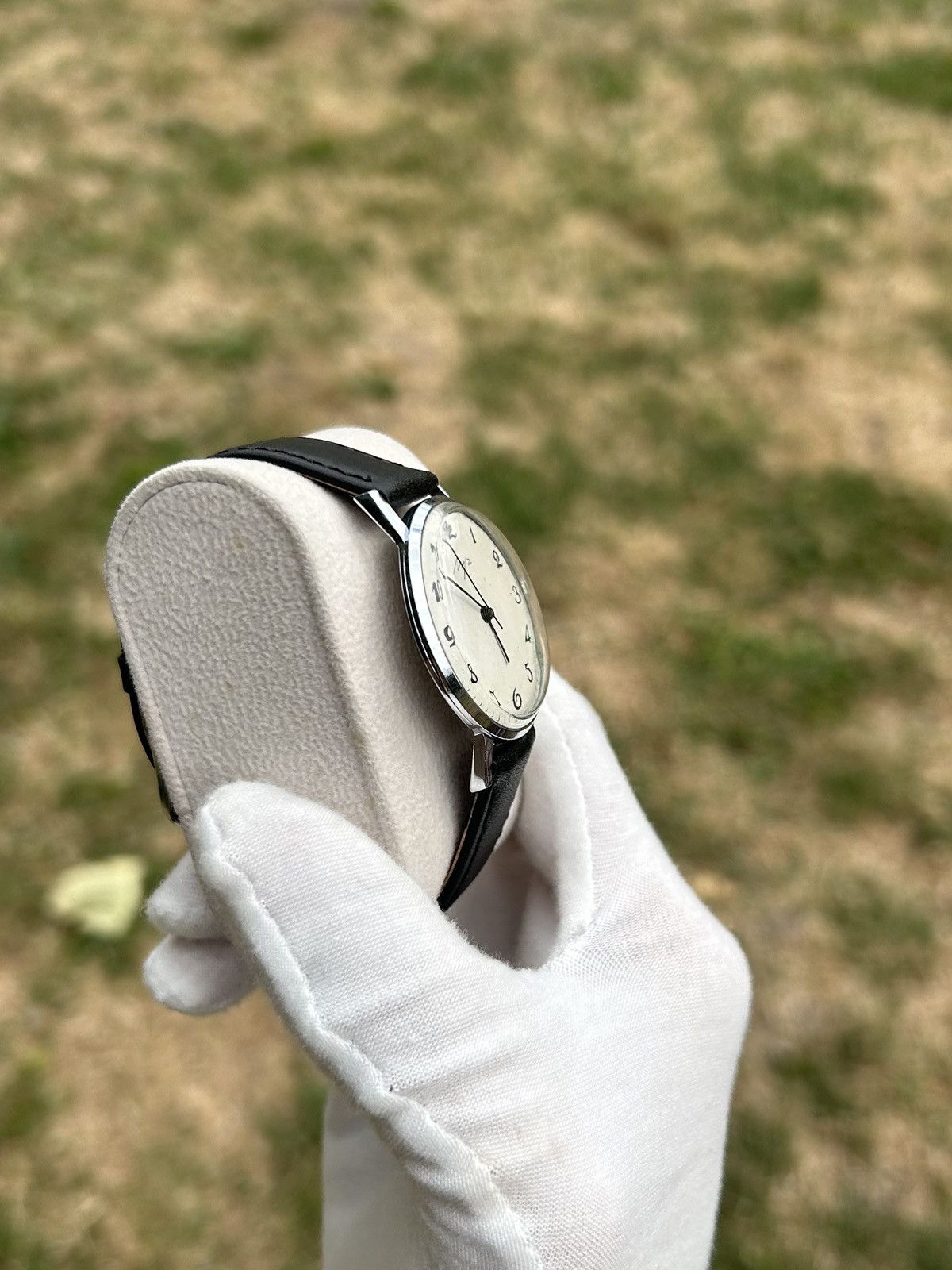 Vintage Vintage Watch Luch USSR Soviet Mechanical 1980s Size ONE SIZE - 7 Thumbnail