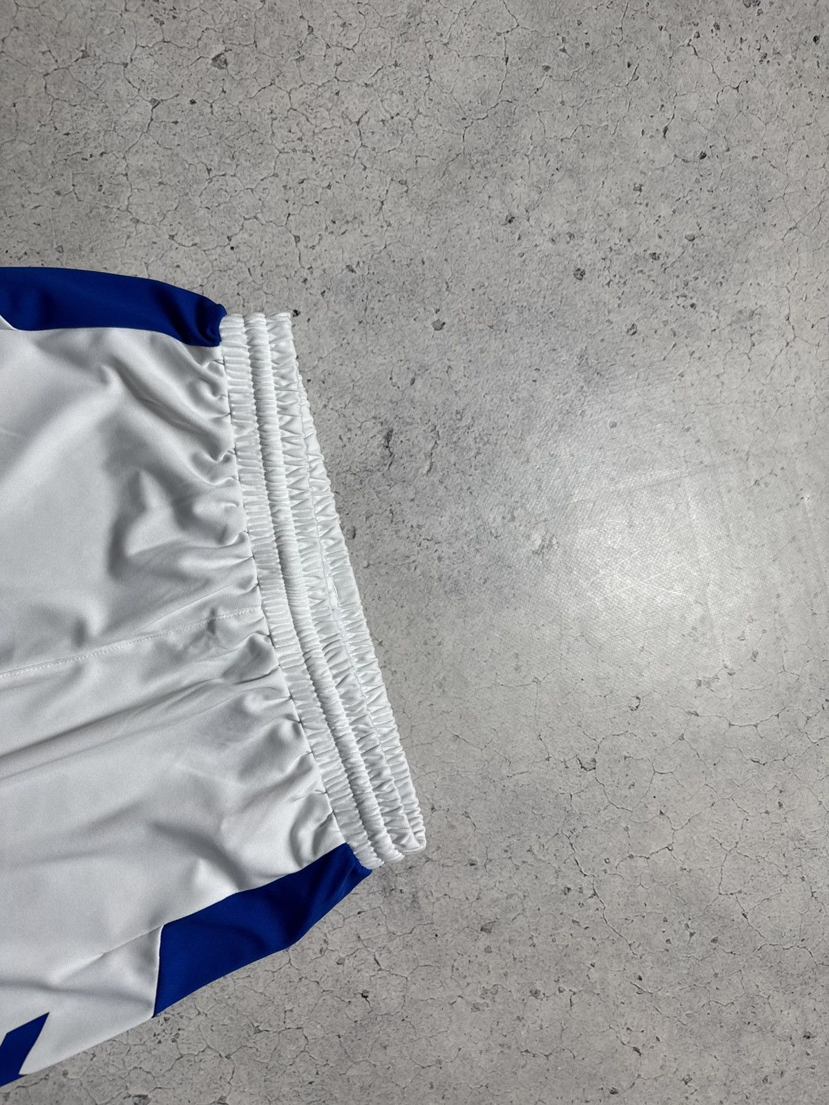 Hummel Hummel FC Everton Football Soccer Shorts White Size US 30 / EU 46 - 3 Thumbnail