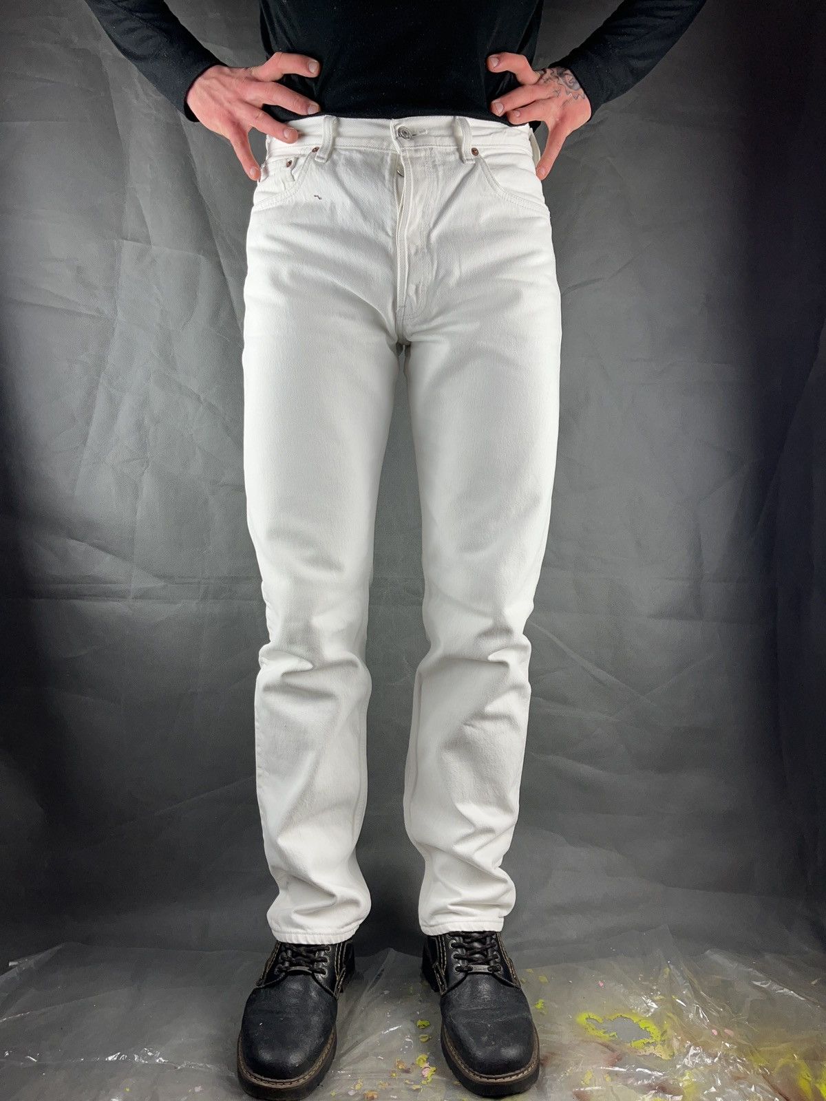 Levi's Levi’s 501 jeans white denim 90s made in Belgium Size US 34 / EU 50 - 2 Thumbnail