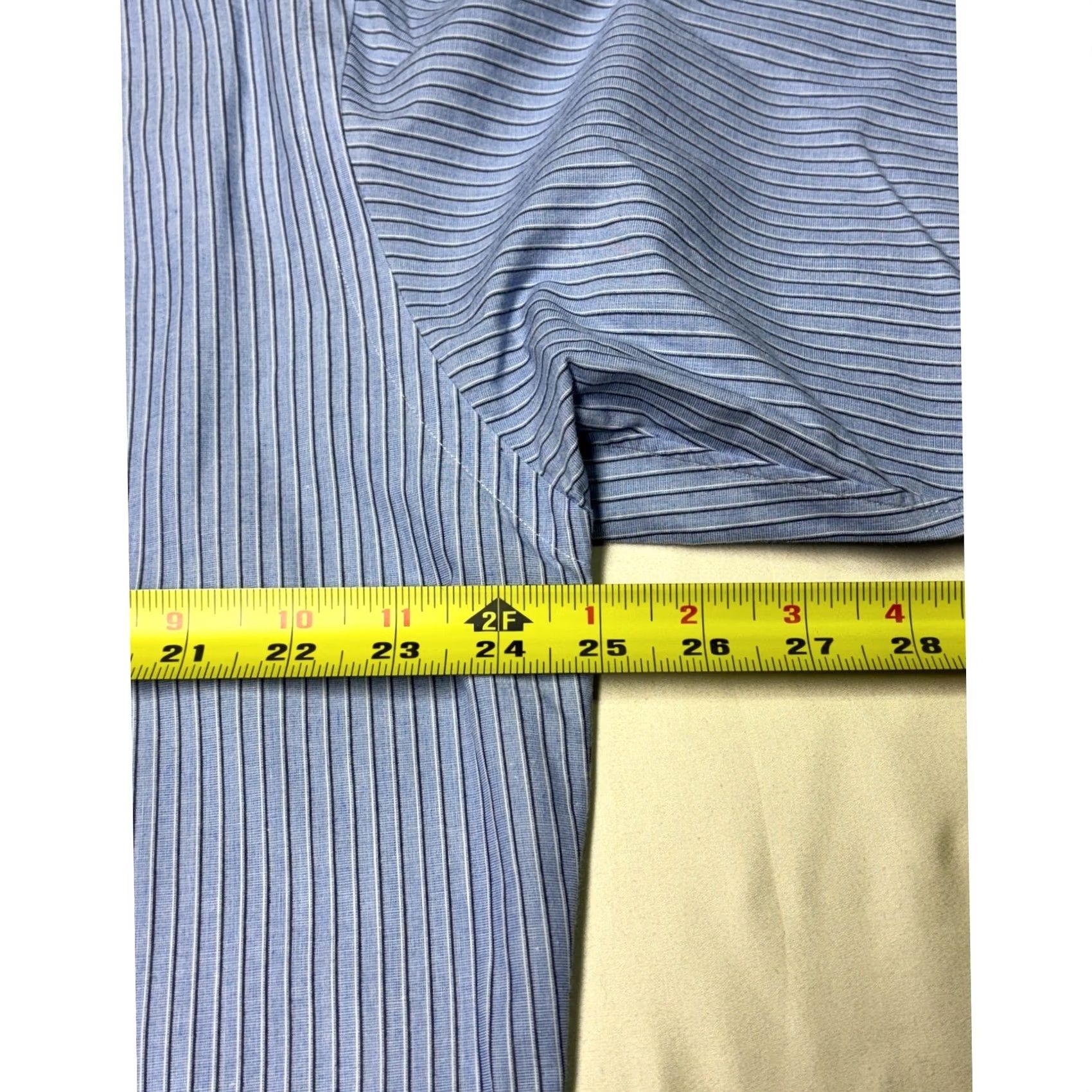 Ralph Lauren Ralph Lauren Yarmouth Button-Down Shirt Blue Stripe Classic Fit Mens Size 16 Button-Down Dress Shirt Cotton 16 in Neck Long Sleeve Size US L / EU 52-54 / 3 - 7 Thumbnail