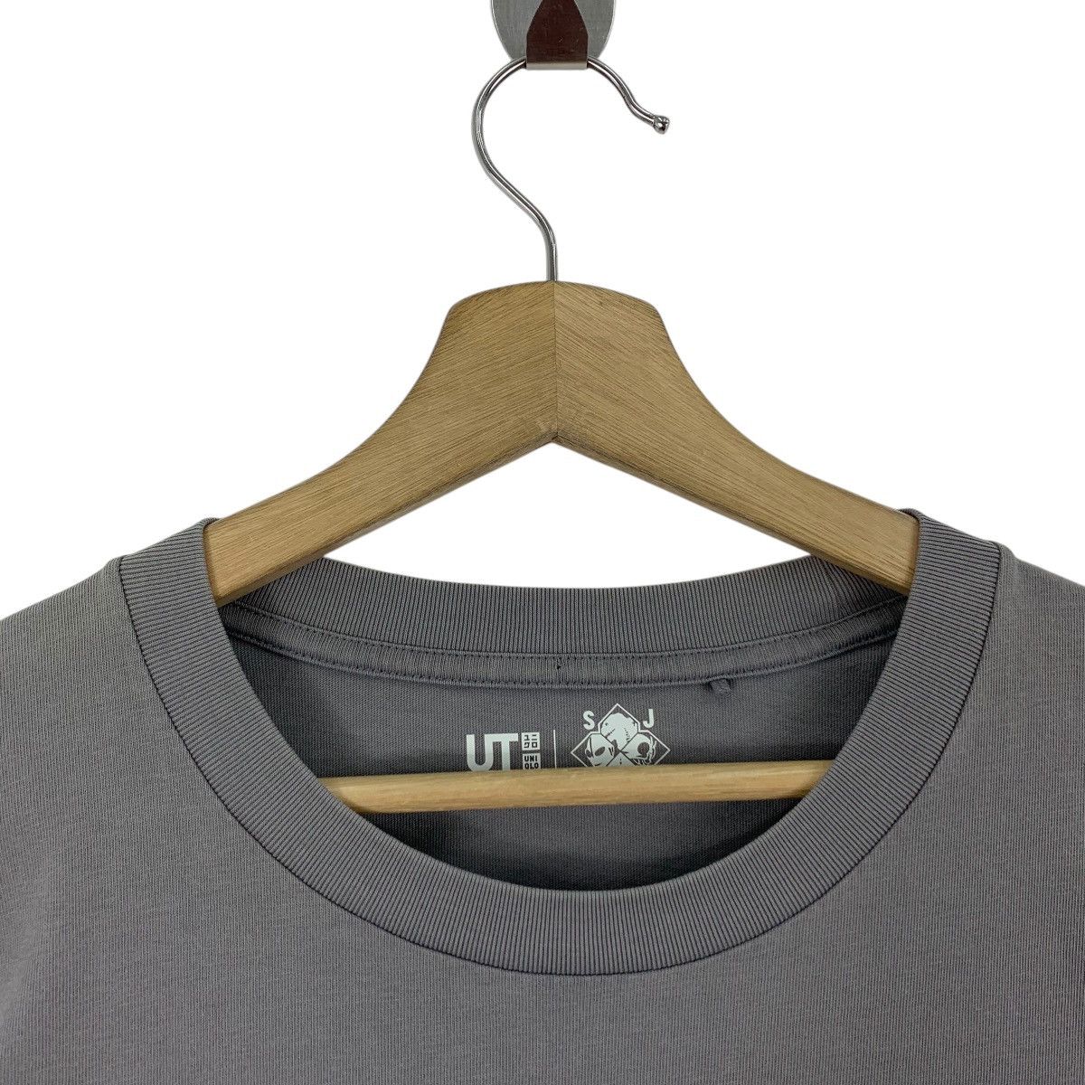 Anime × Japanese Brand × Uniqlo EVANGELION x UT neon genesis Anime tee Size US XL / EU 56 / 4 - 8 Thumbnail