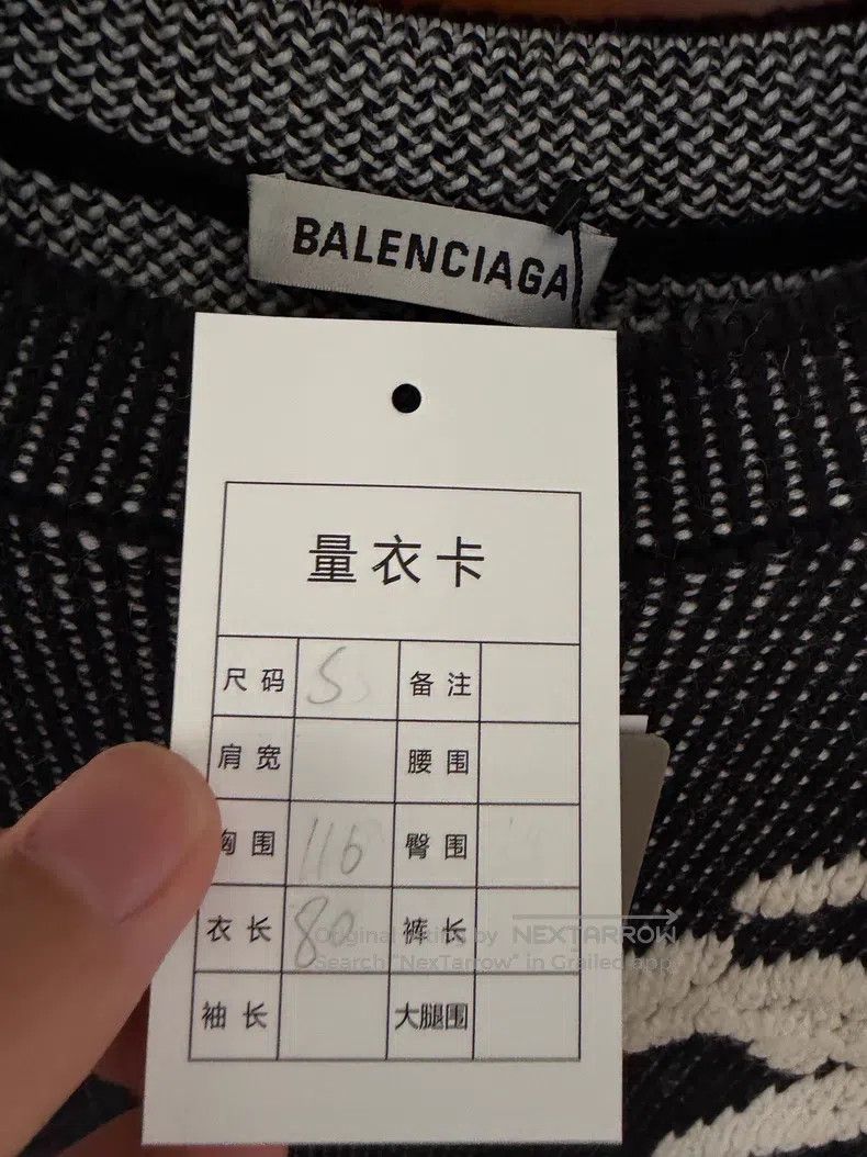 Balenciaga Balenciaga Black and white bulletproof logo knit sweater l Size US S / EU 44-46 / 1 - 3 Thumbnail