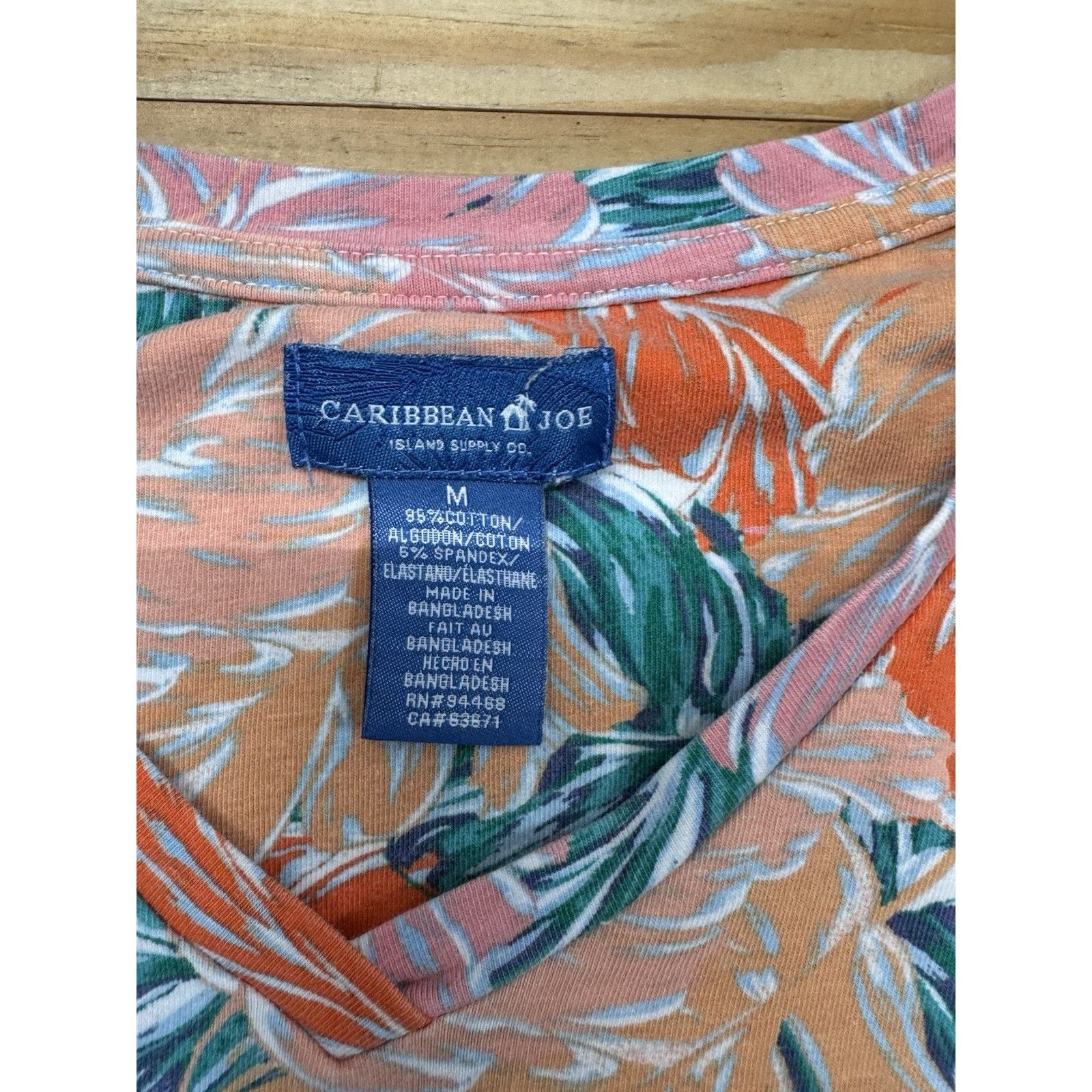 Caribbean Caribbean Joe knit top size M short sleeve V neck Hawaiian Size M / US 6-8 / IT 42-44 - 6 Thumbnail