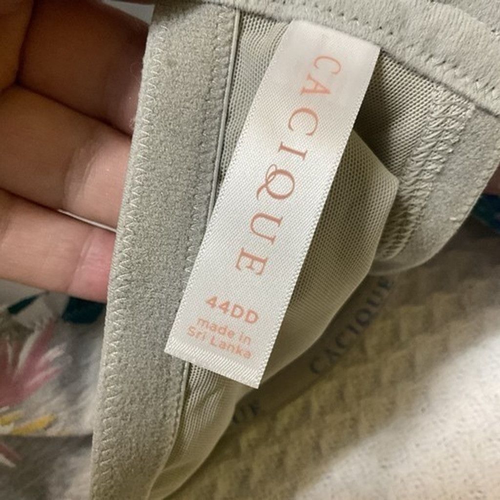 Other NWT Cacique Gray Floral Lightly Lined T-Shirt Bra Women 44DD Size ONE SIZE - 4 Thumbnail