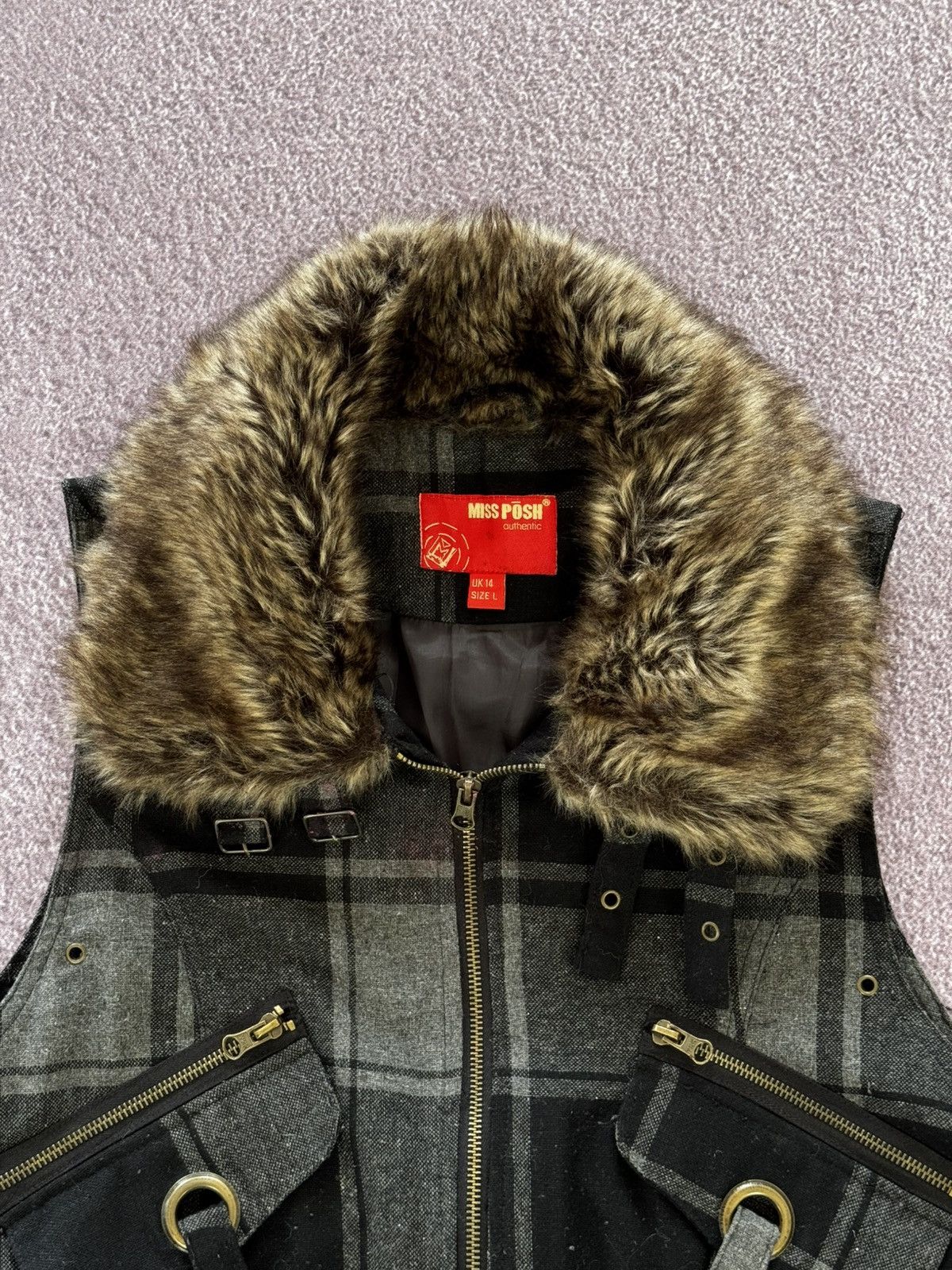 Japanese Brand Avant Garde Faux Fur Glamour Y2K Plaid Vest Size M / US 6-8 / IT 42-44 - 6 Thumbnail