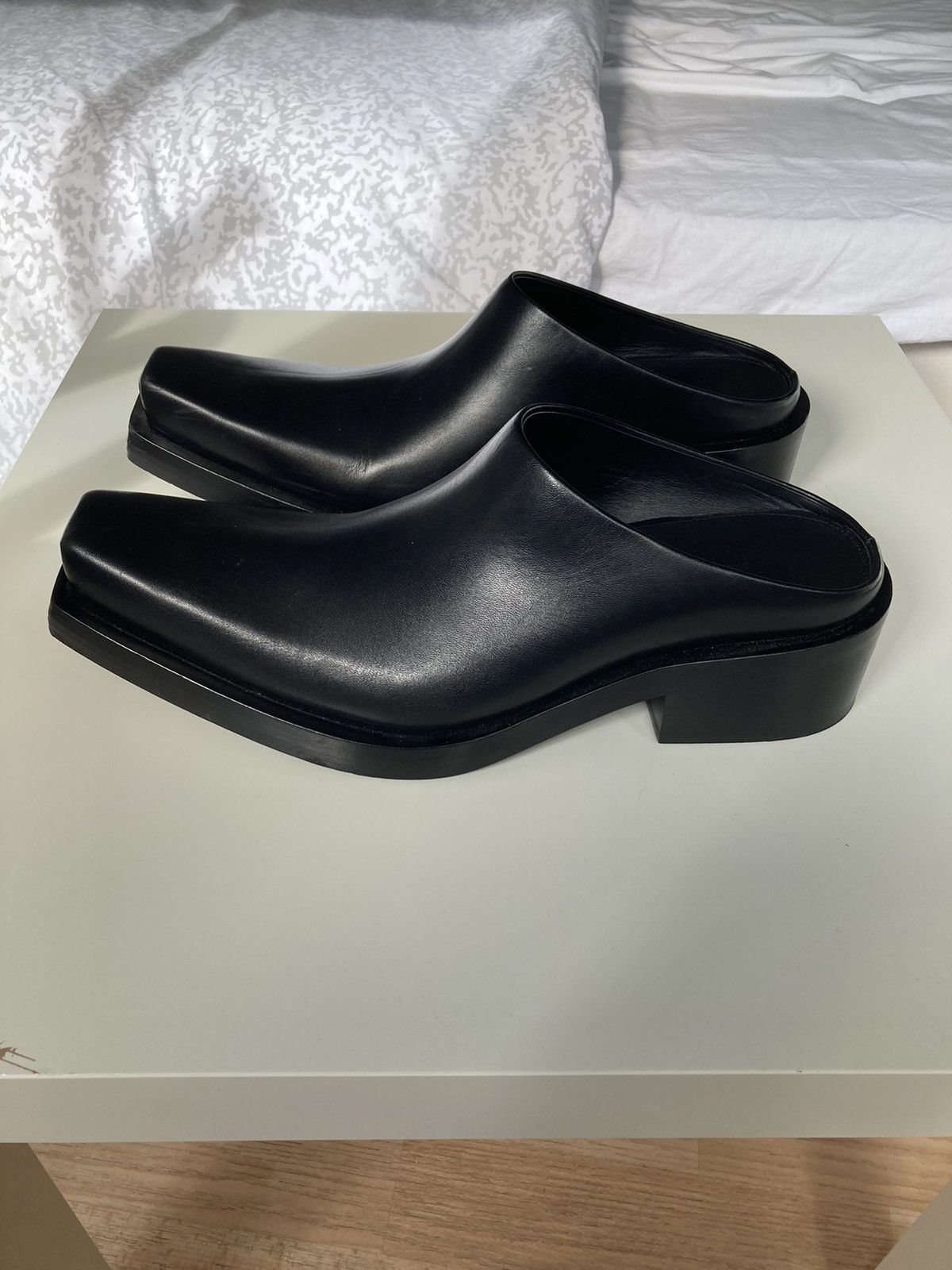 Balenciaga Balenciaga Santiago Mule | Grailed