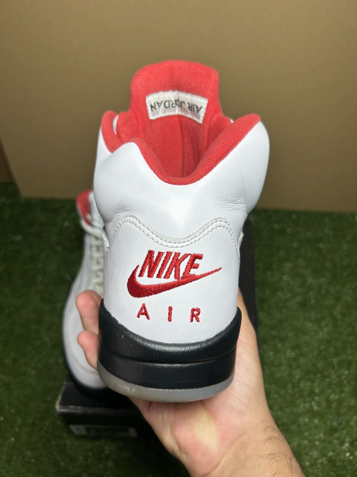Jordan Brand Jordan 5 fire red 2020 Size US 12 / EU 45 - 3 Thumbnail