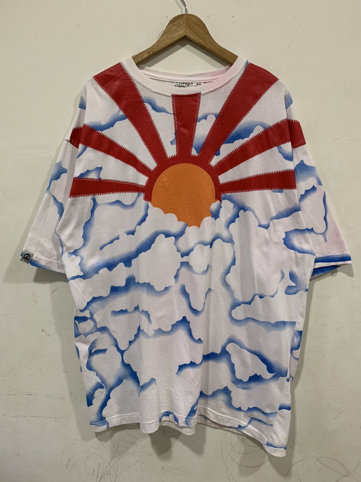 Japanese Brand Japanese Land of The Rising Sun Tee Oversize Size US XXL / EU 58 / 5 - 1 Thumbnail