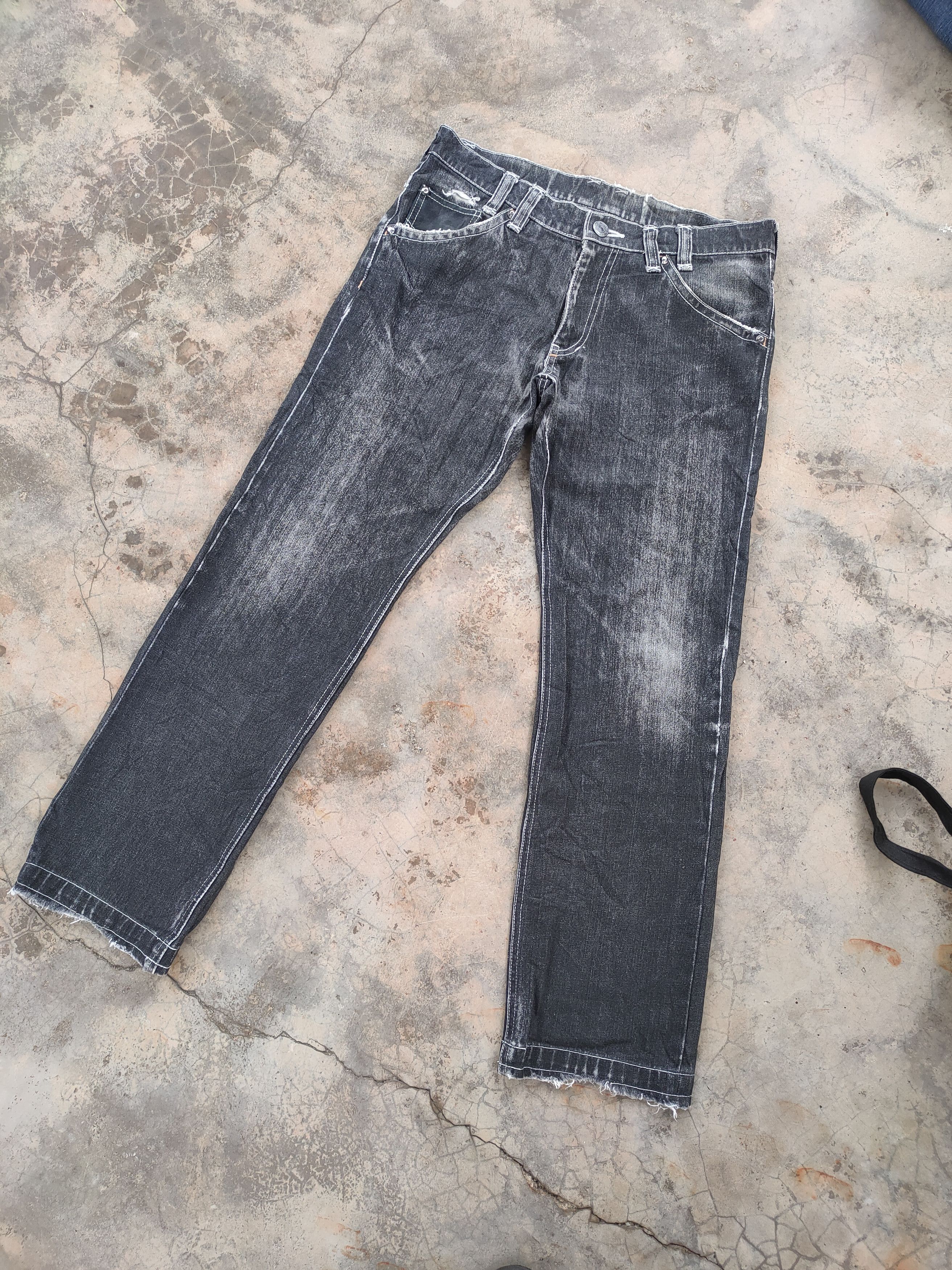 Japanese Brand W31 VINTAGE JAPANESE FADED BLACK JEANS DENIM PANTS Size US 31 - 2 Thumbnail