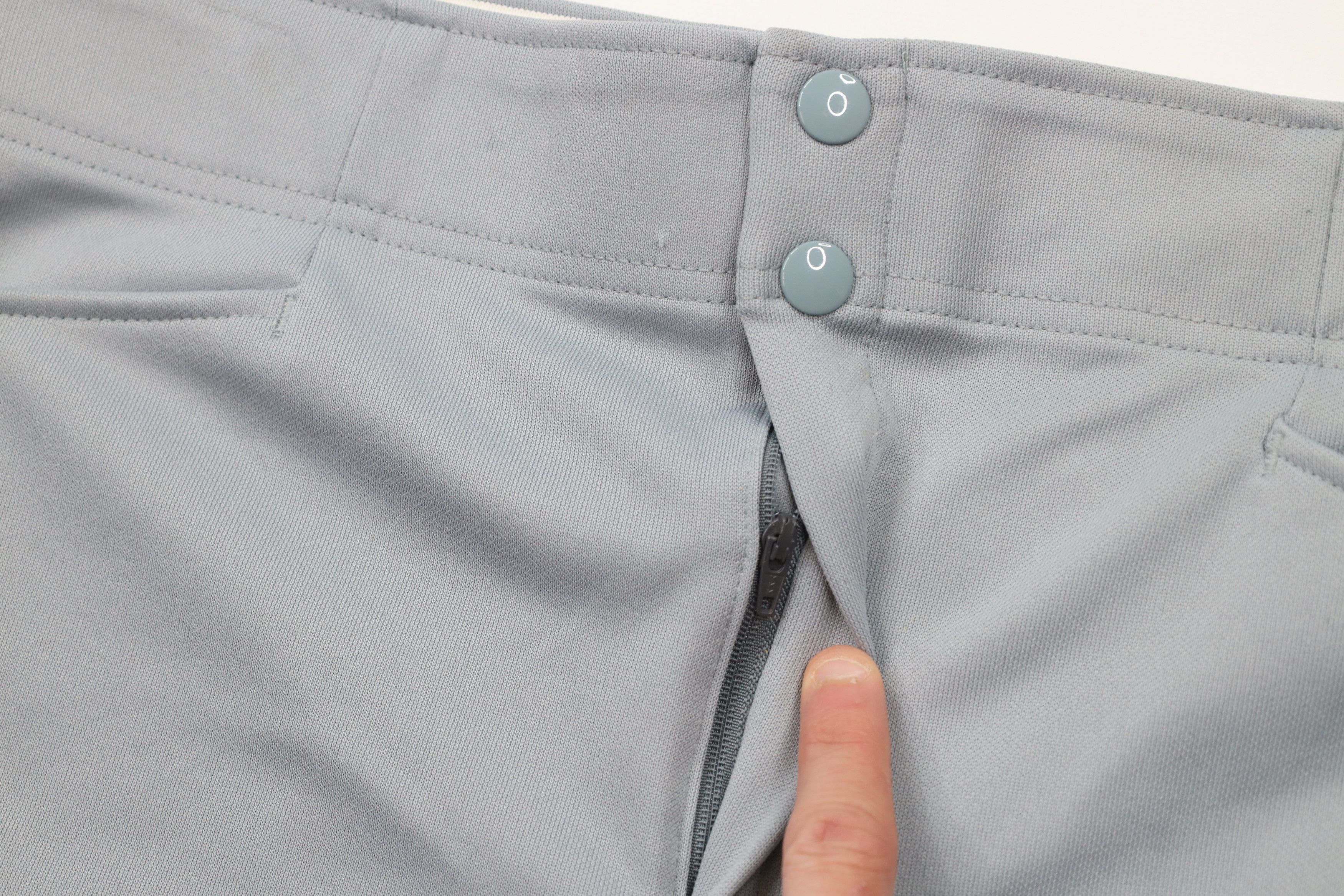 Vintage Vintage 70s Streetwear Knit Coach Coaches Shorts Gray USA Size US 34 / EU 50 - 7 Thumbnail