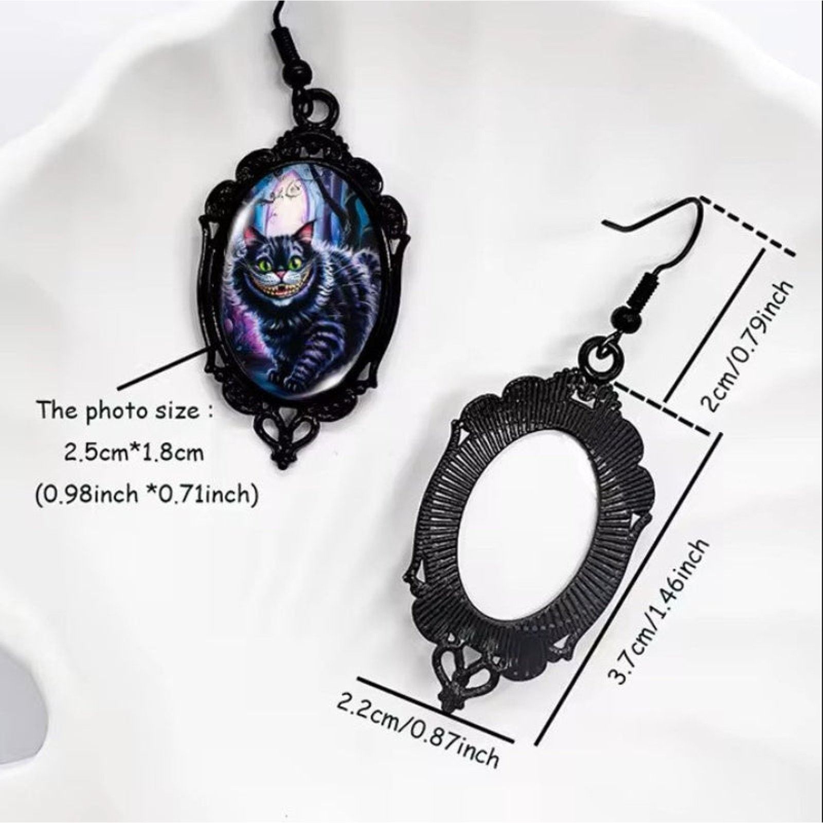 Other Cheshire Cat Dangle Earrings Black Lace Oval Glass Dome Size ONE SIZE - 2 Thumbnail