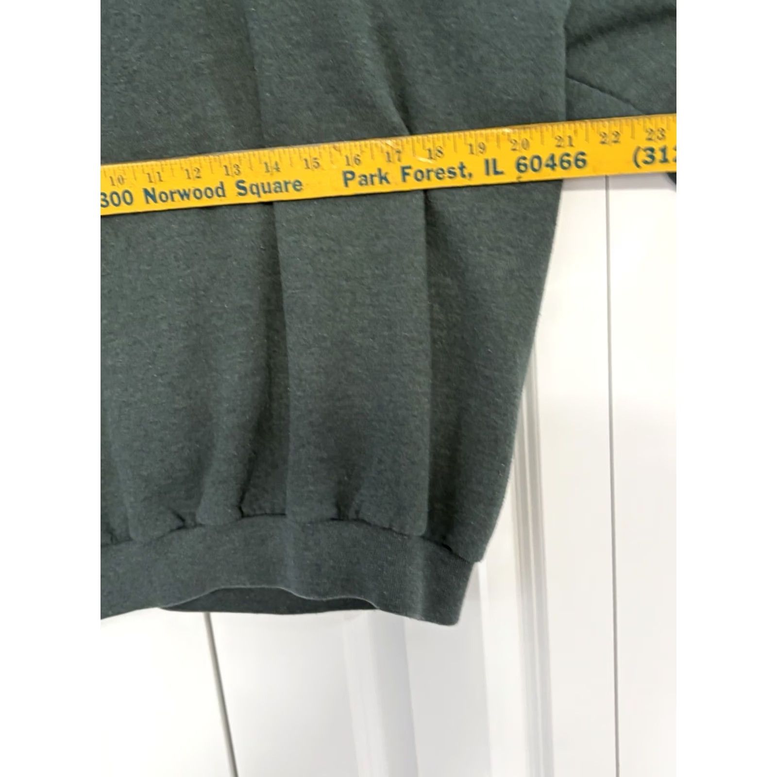 Jerzees VINTAGE Jerzees Sweatshirt Green Owl Embroidered XL Unisex Adults Crew Neck Long Sleeve Rhinestone 90s Bohemian Animals Activewear Pullover Shirt Size XL / US 12-14 / IT 48-50 - 4 Thumbnail