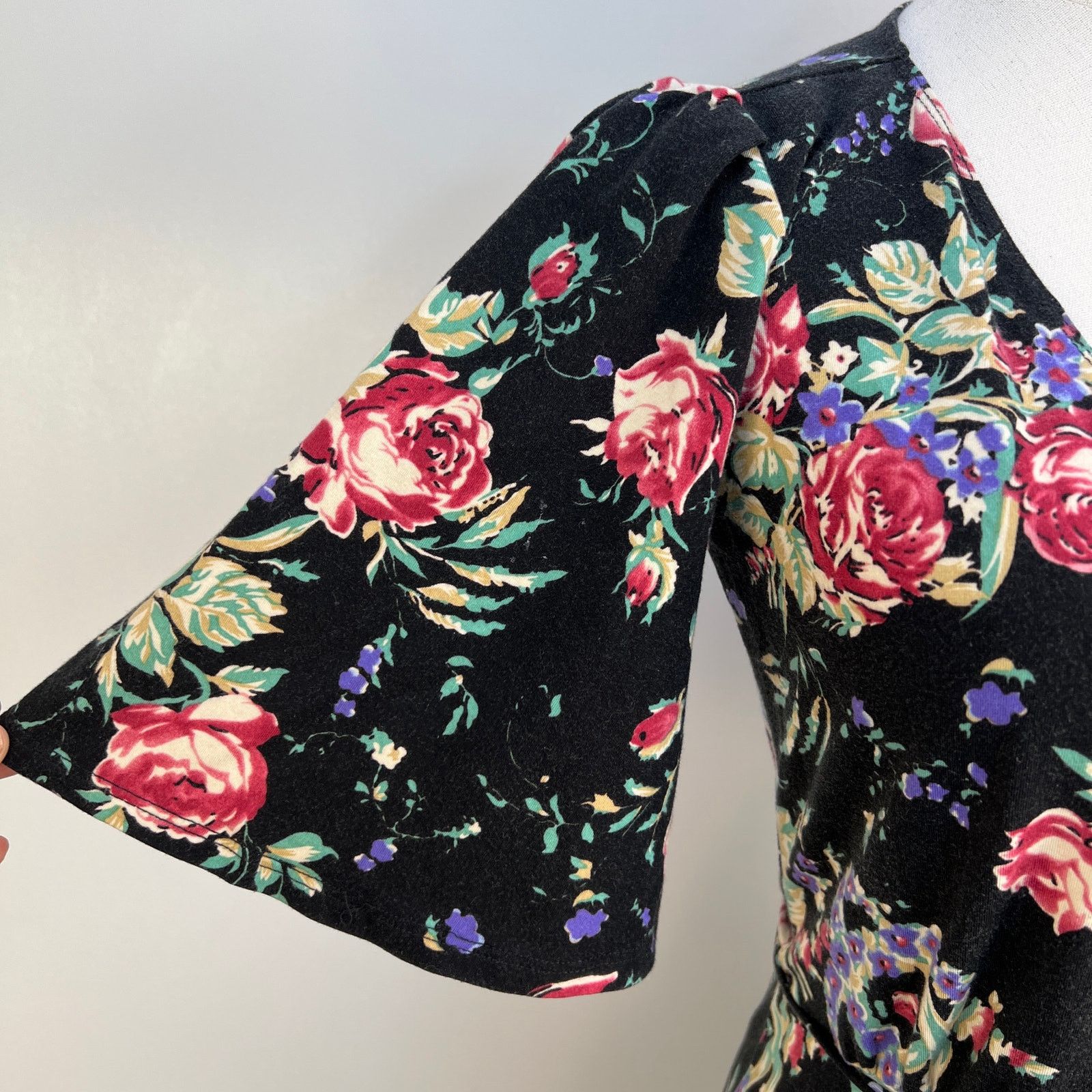 Reformation Reformation Laurel Floral Midi Wrap Dress Size XS / US 0-2 / IT 36-38 - 4 Thumbnail