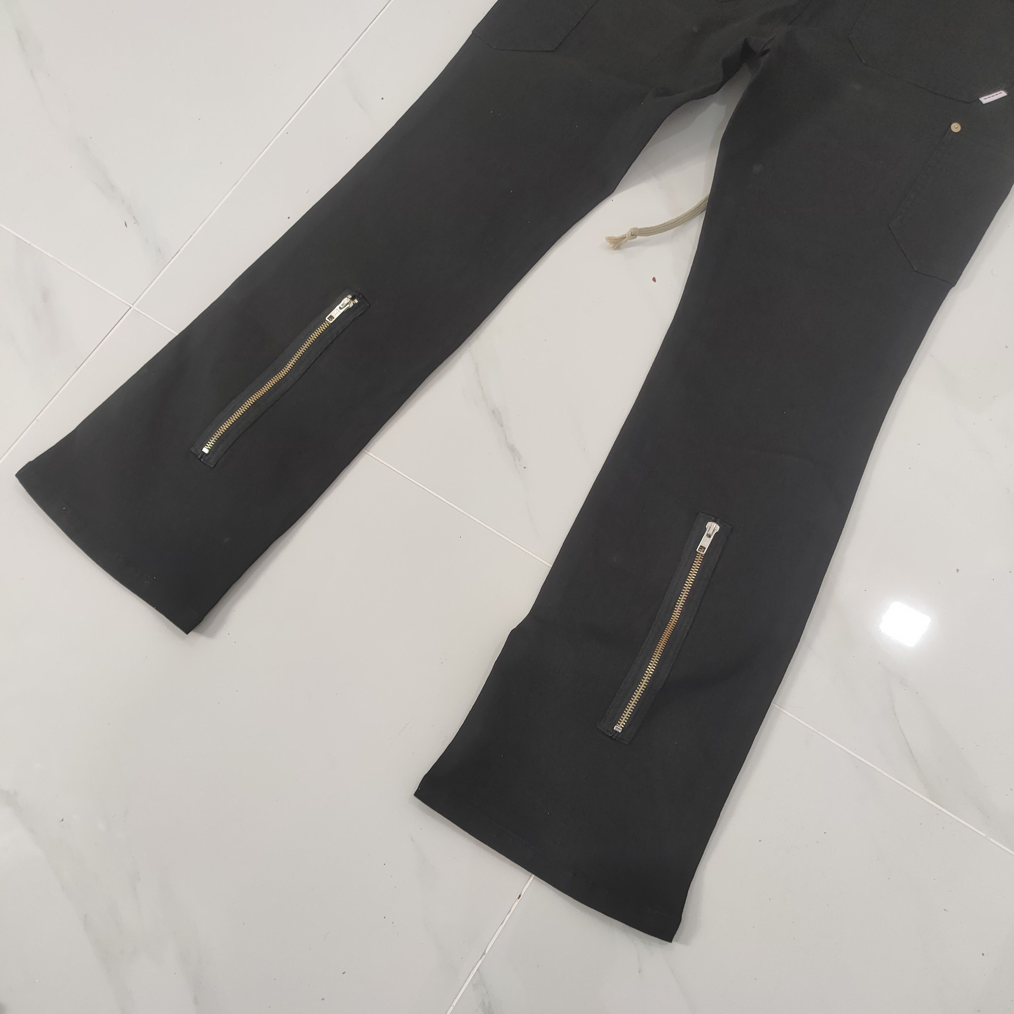 Japanese Brand ATTENTIONROW DOUBLE KNEE FLARED CARGO PANTS Size US 34 / EU 50 - 9 Thumbnail