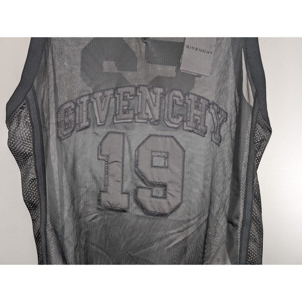 Givenchy o1rshd1 T-Shirt in Black Size US XL / EU 56 / 4 - 7 Thumbnail