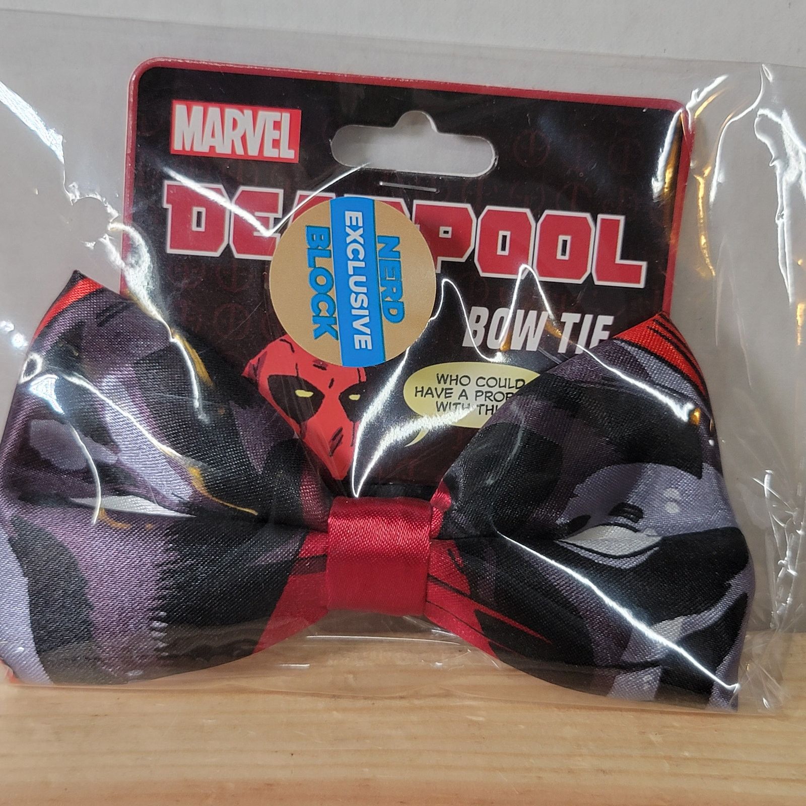 Marvel Comics Marvel Deadpool Bow Tie - NEW / SEALED Size ONE SIZE - 1 Thumbnail