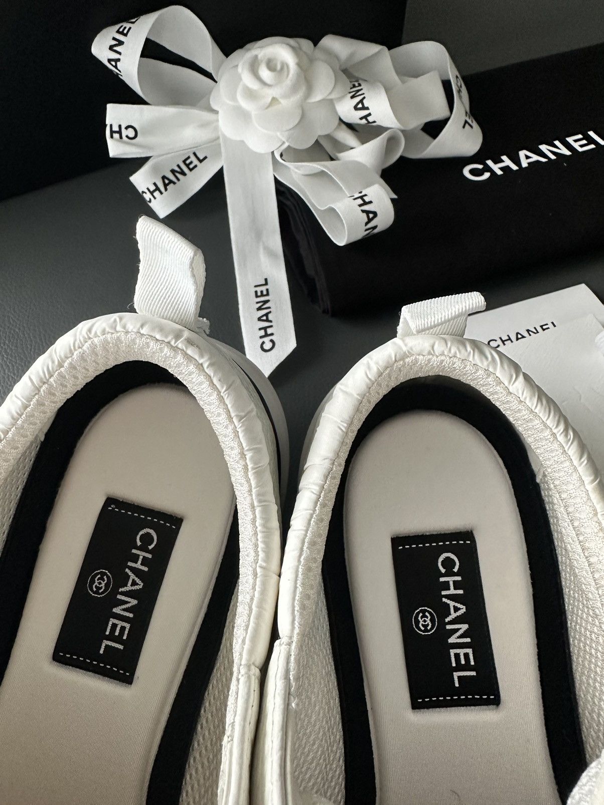 Chanel Super Rare Limited Edition Chanel Logo Men’s Sneaker Size US 11 / EU 44 - 6 Thumbnail